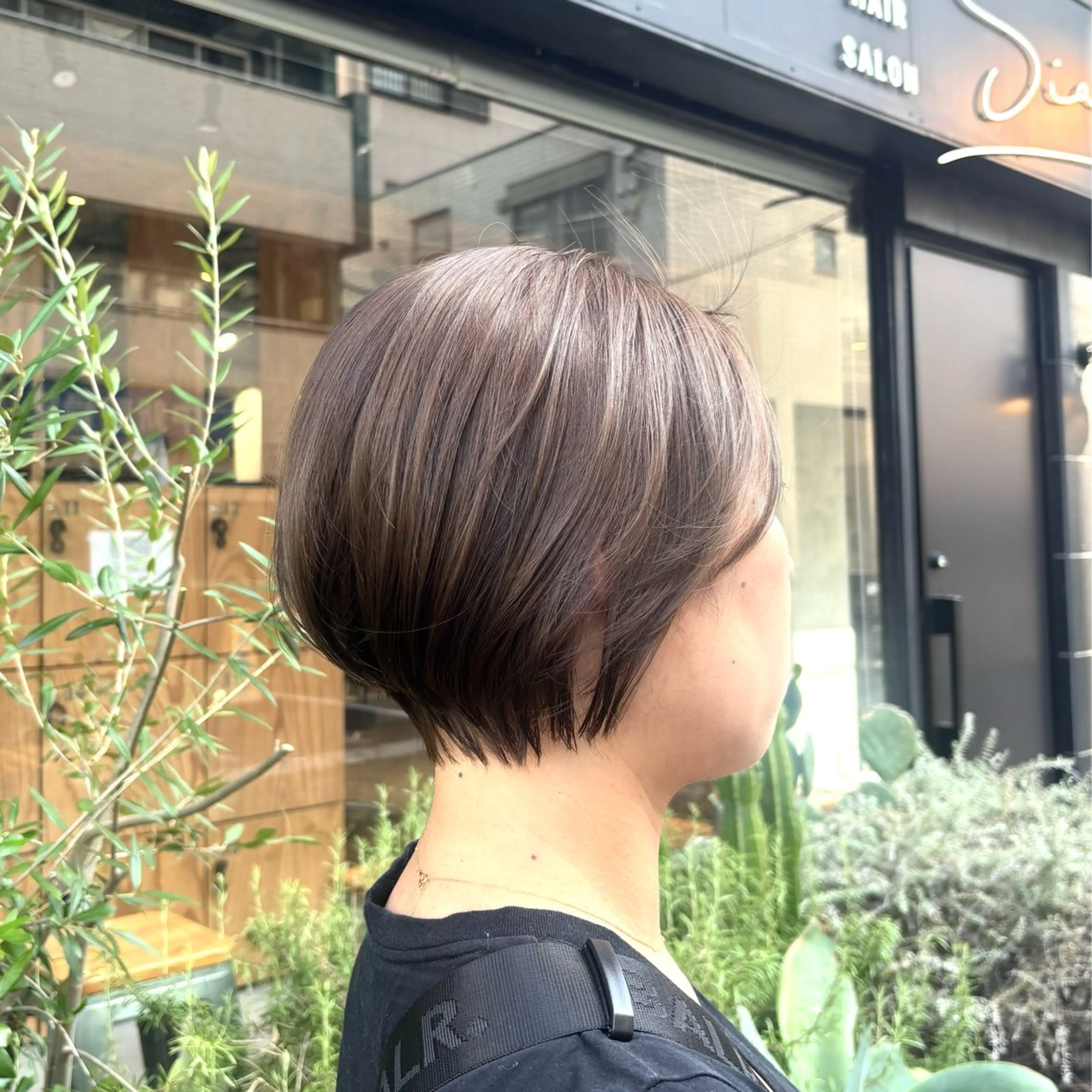 ショート ショートヘア カット ヘアカラー トリートメント 【Sia中野新橋🫧 kaho】のヘアスタイル