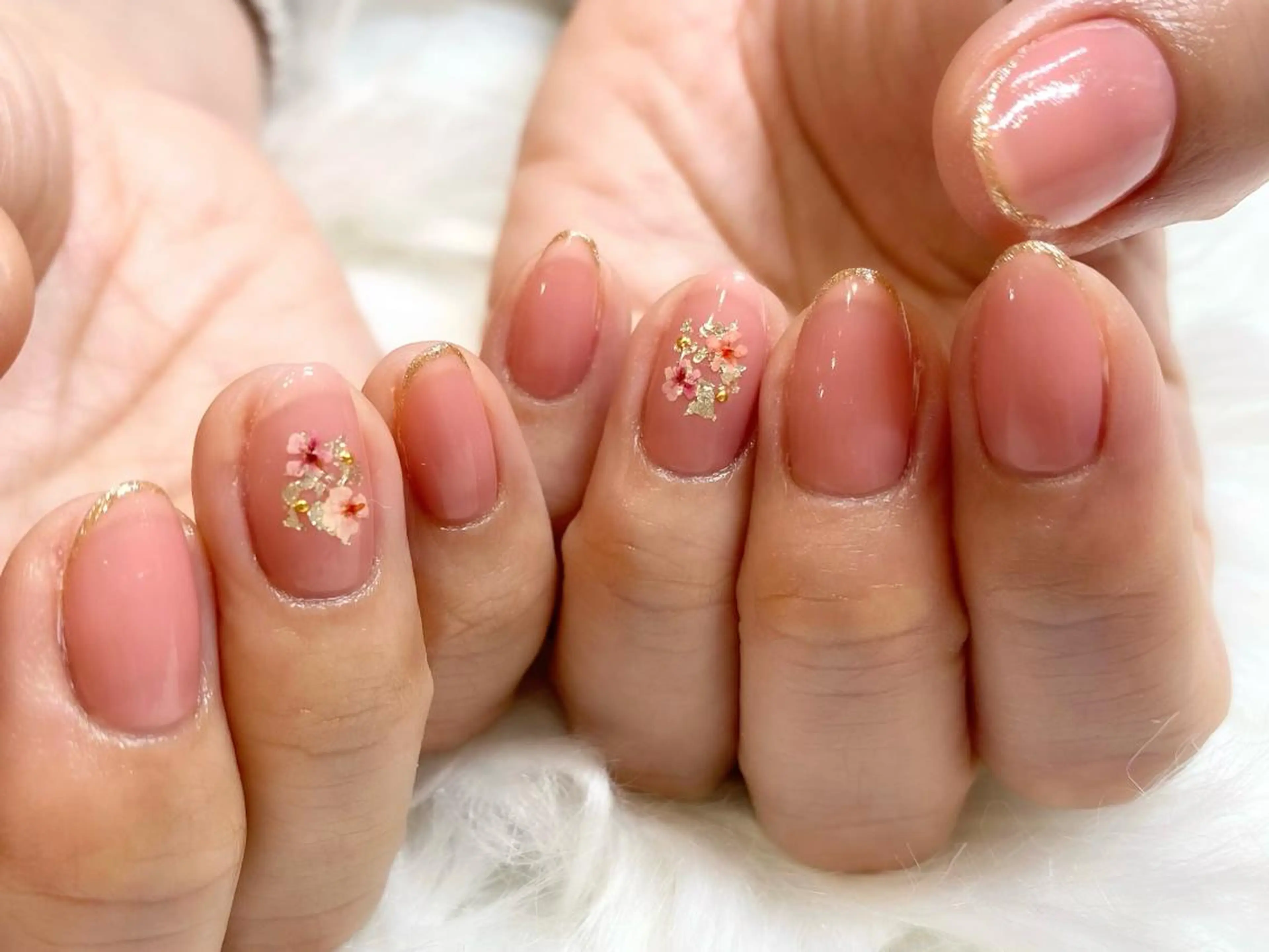 ミディアム ネイル nail salon miRANのネイルデザイン