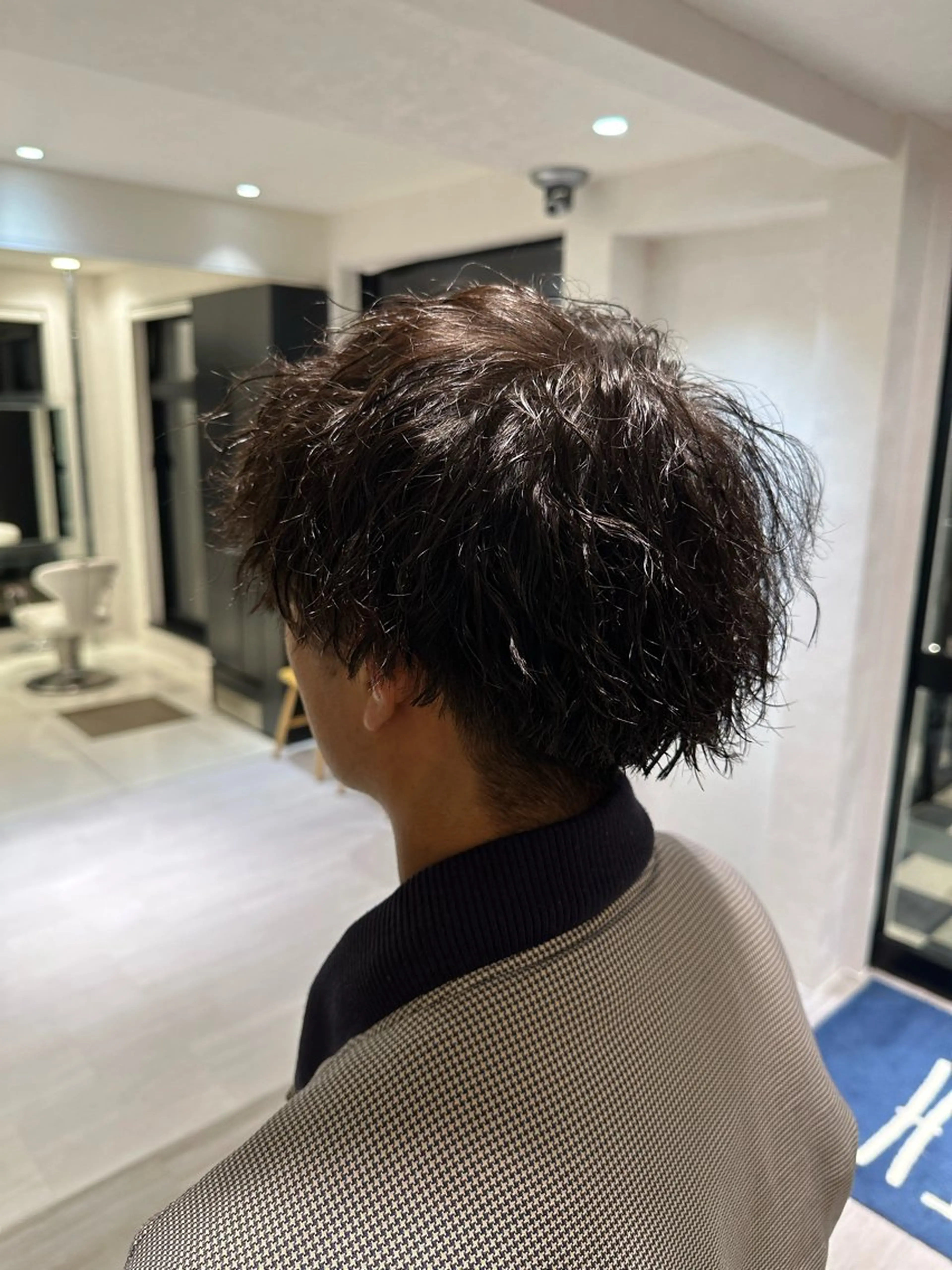 パーマ メンズ 花野 郁登のヘアスタイル
