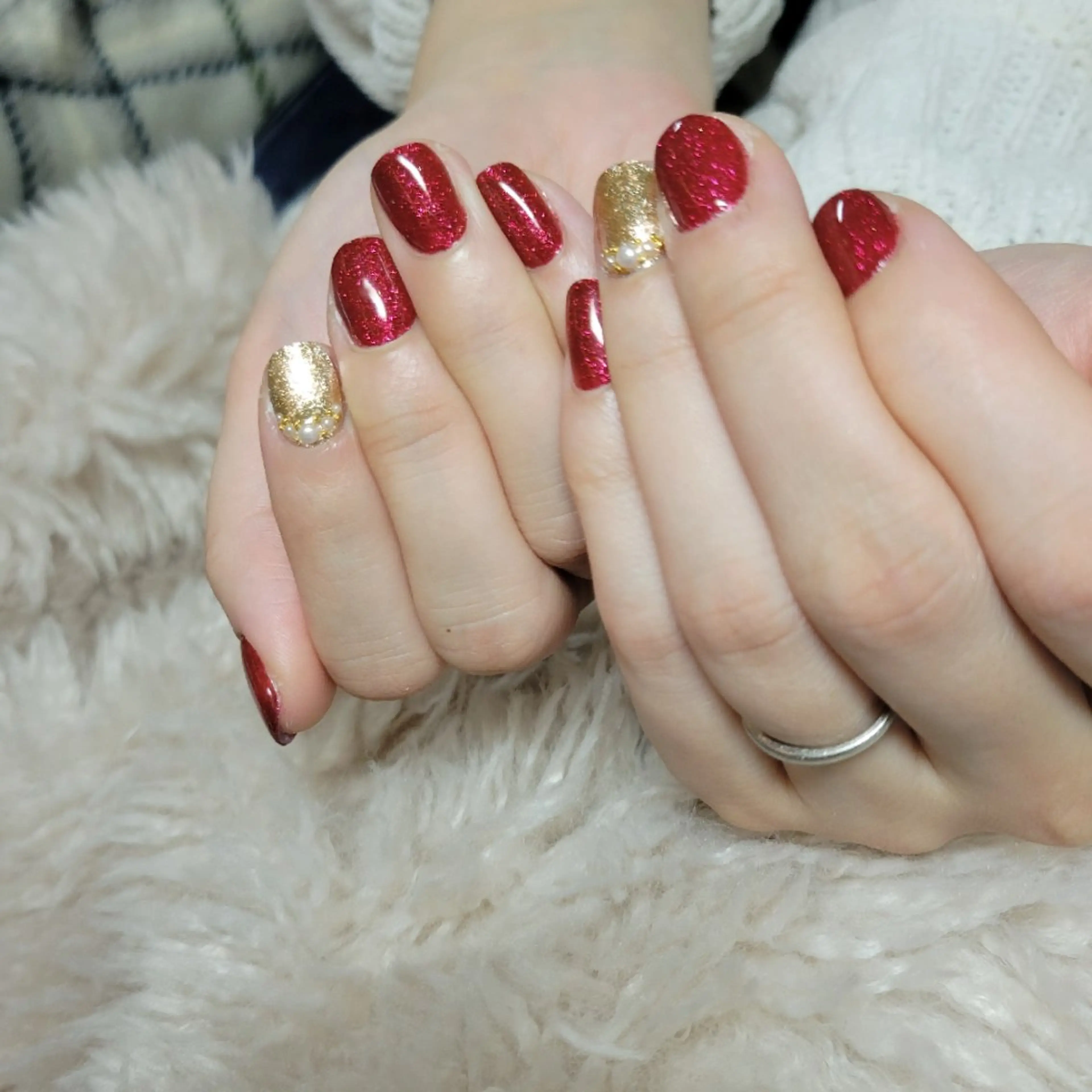ネイル ゴールド ゴージャス ラメ(グリッター) 赤色 斎藤 Ri-na-il長浜のネイルデザイン