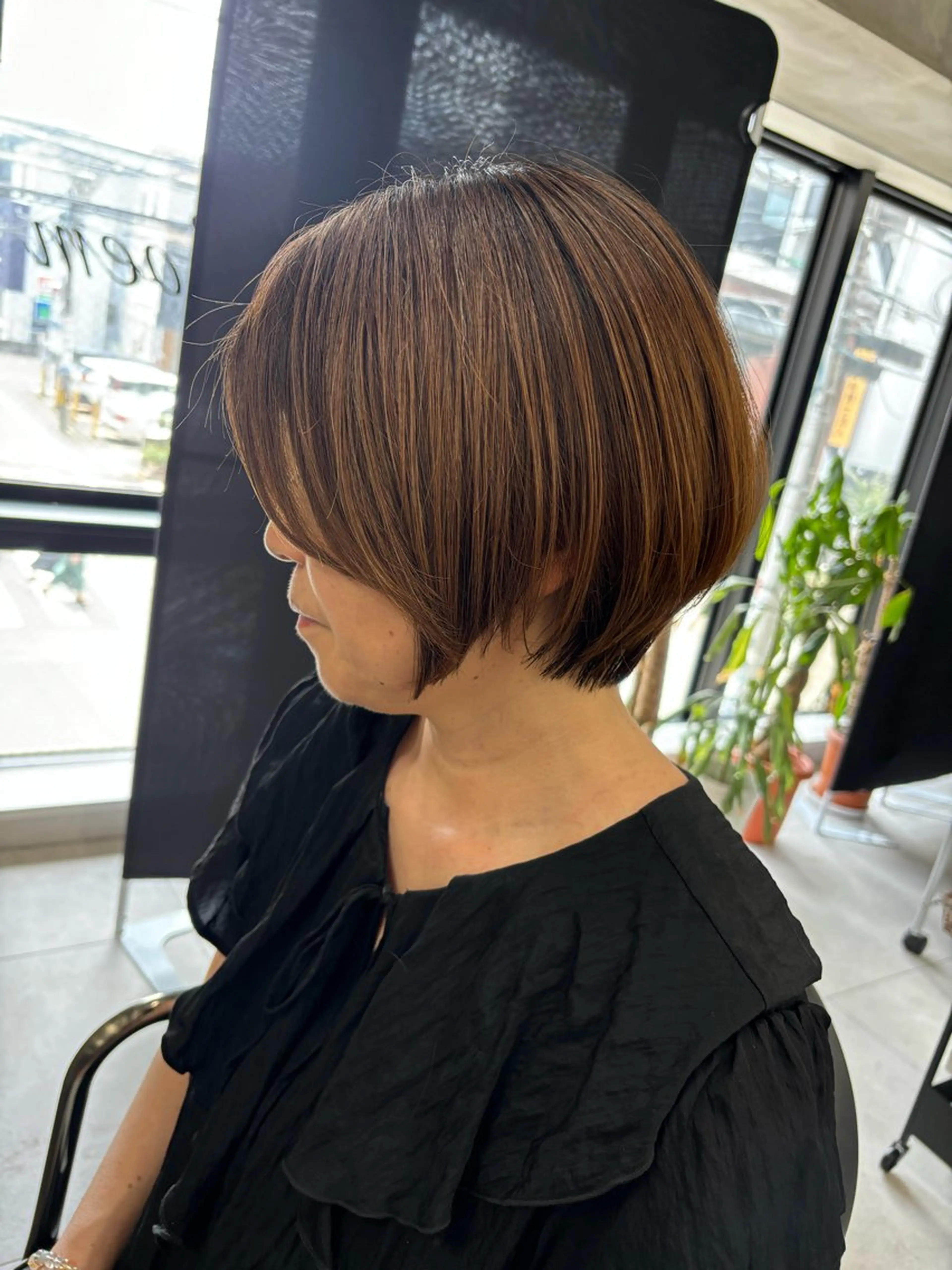 ショート 石井 紫文のヘアスタイル