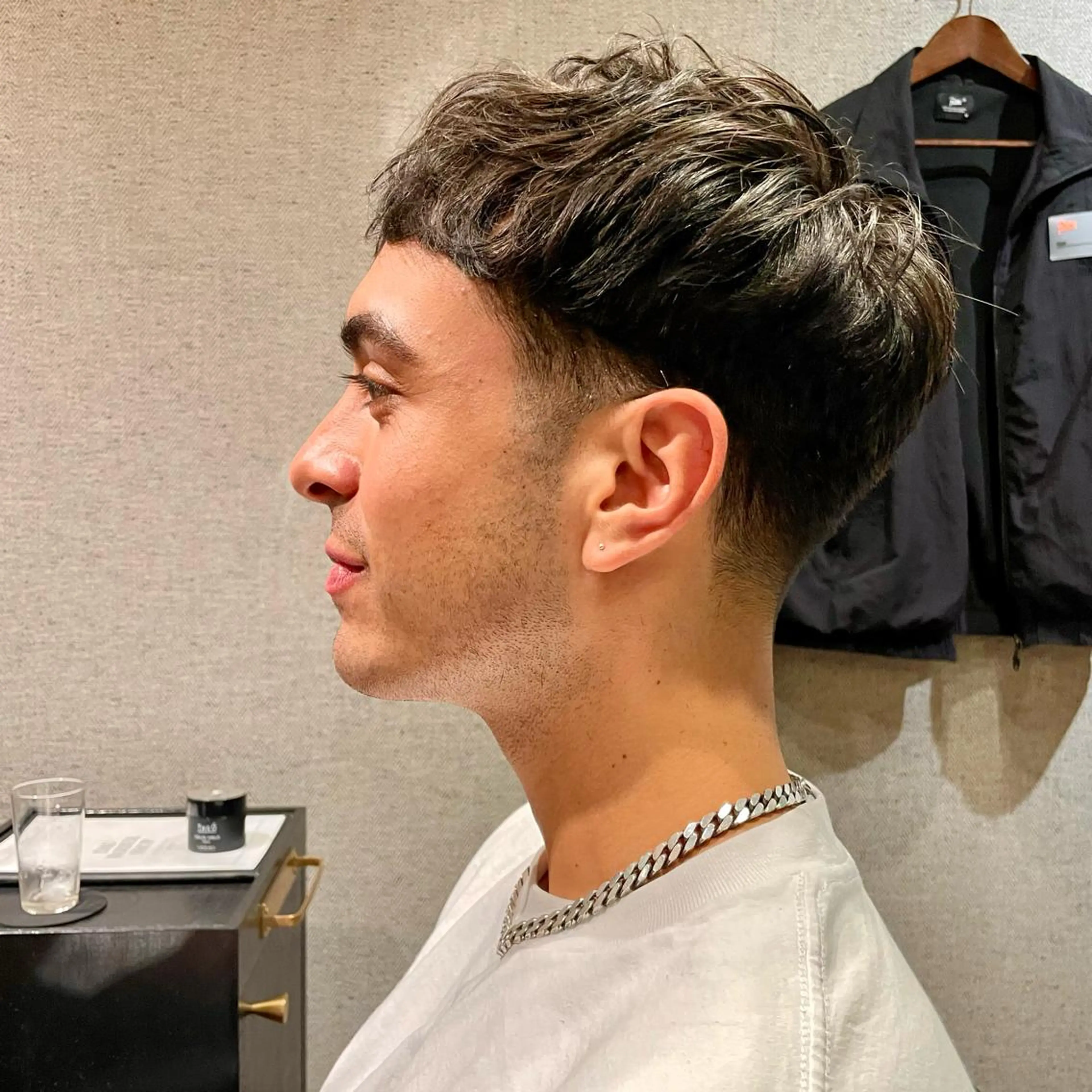 ショート メンズ 刈り上げ ワックス脱毛 眉カット その他(アイブロウ) メンズ眉毛ワックス 青山英憲のヘアスタイル