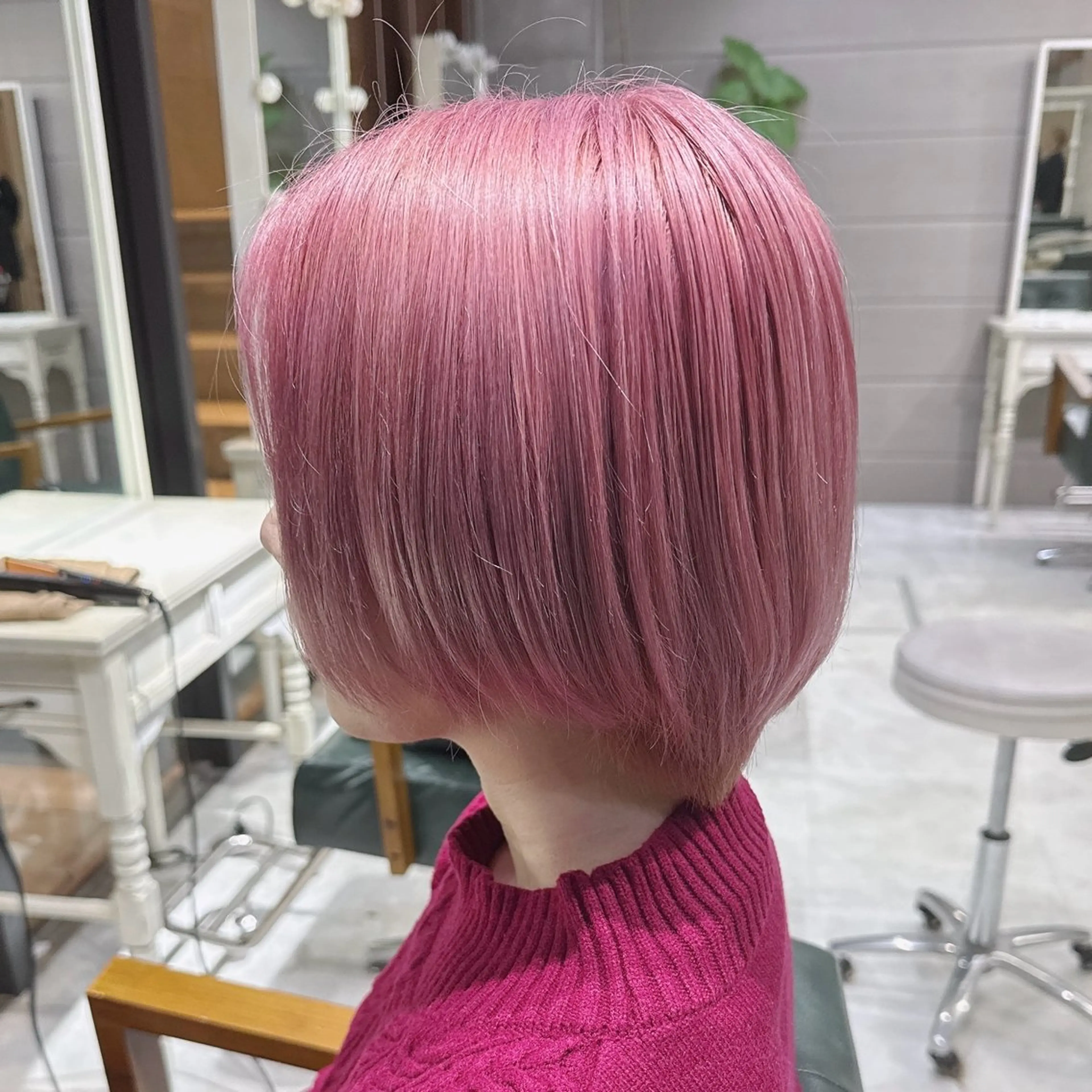 ショート カラー ブリーチ デザインカラー ハイトーンカラー ピンクカラー ヘアカラー トリートメント DAYS Men’sのヘアスタイル