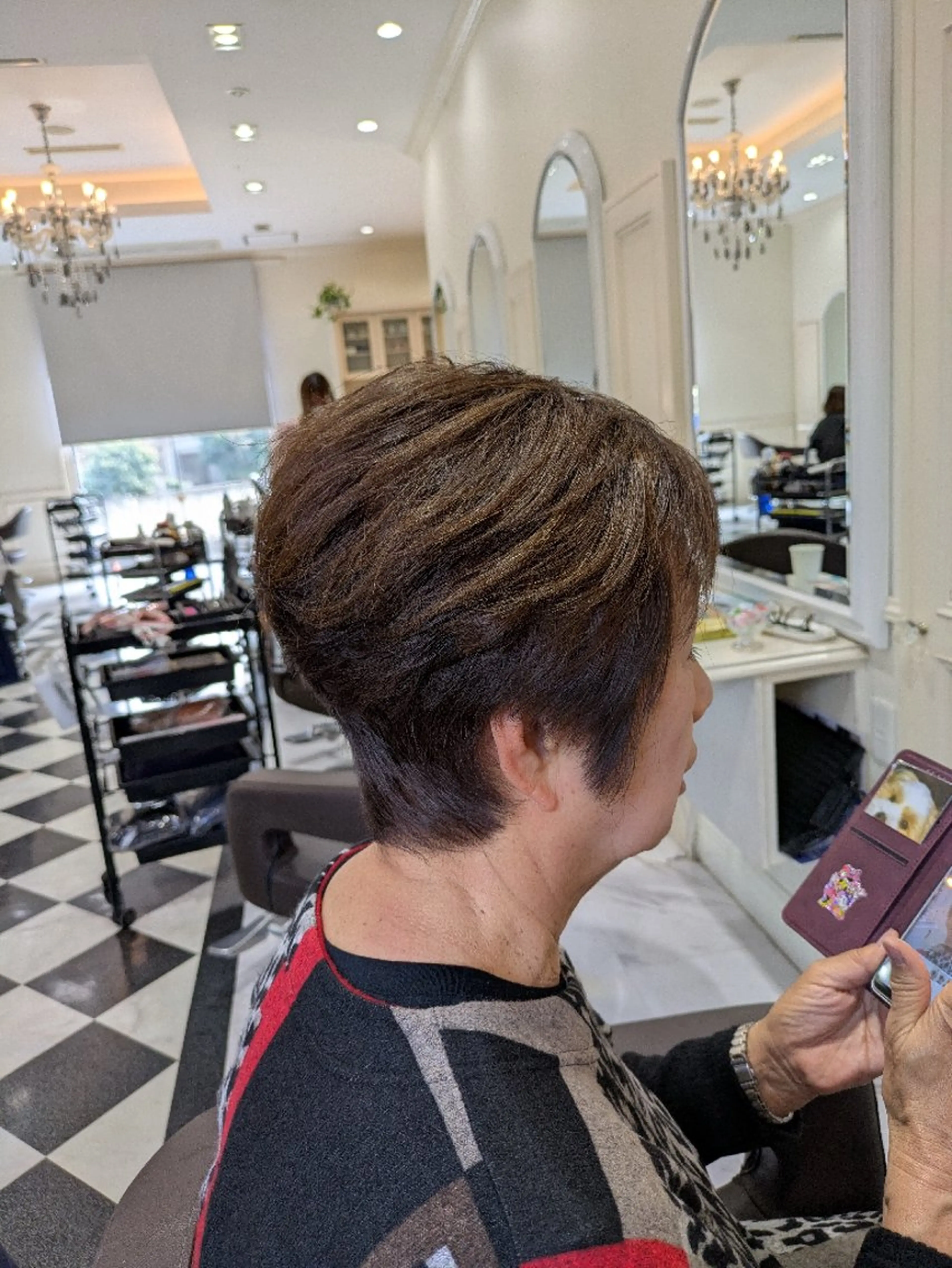 ショート Salon de with根本博史のヘアスタイル