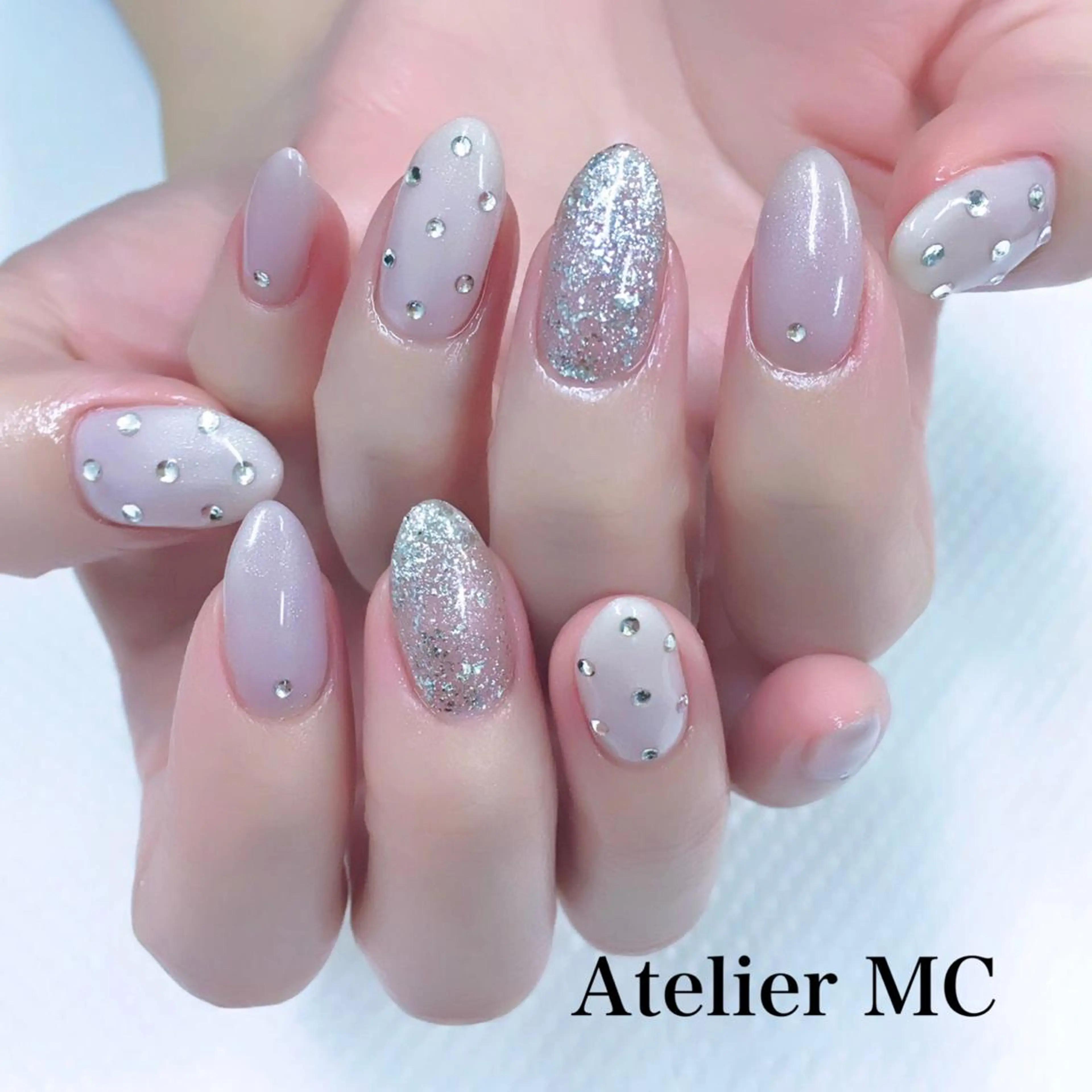 ネイル アトリエ エムシー 【新富町・東銀座】のネイルデザイン