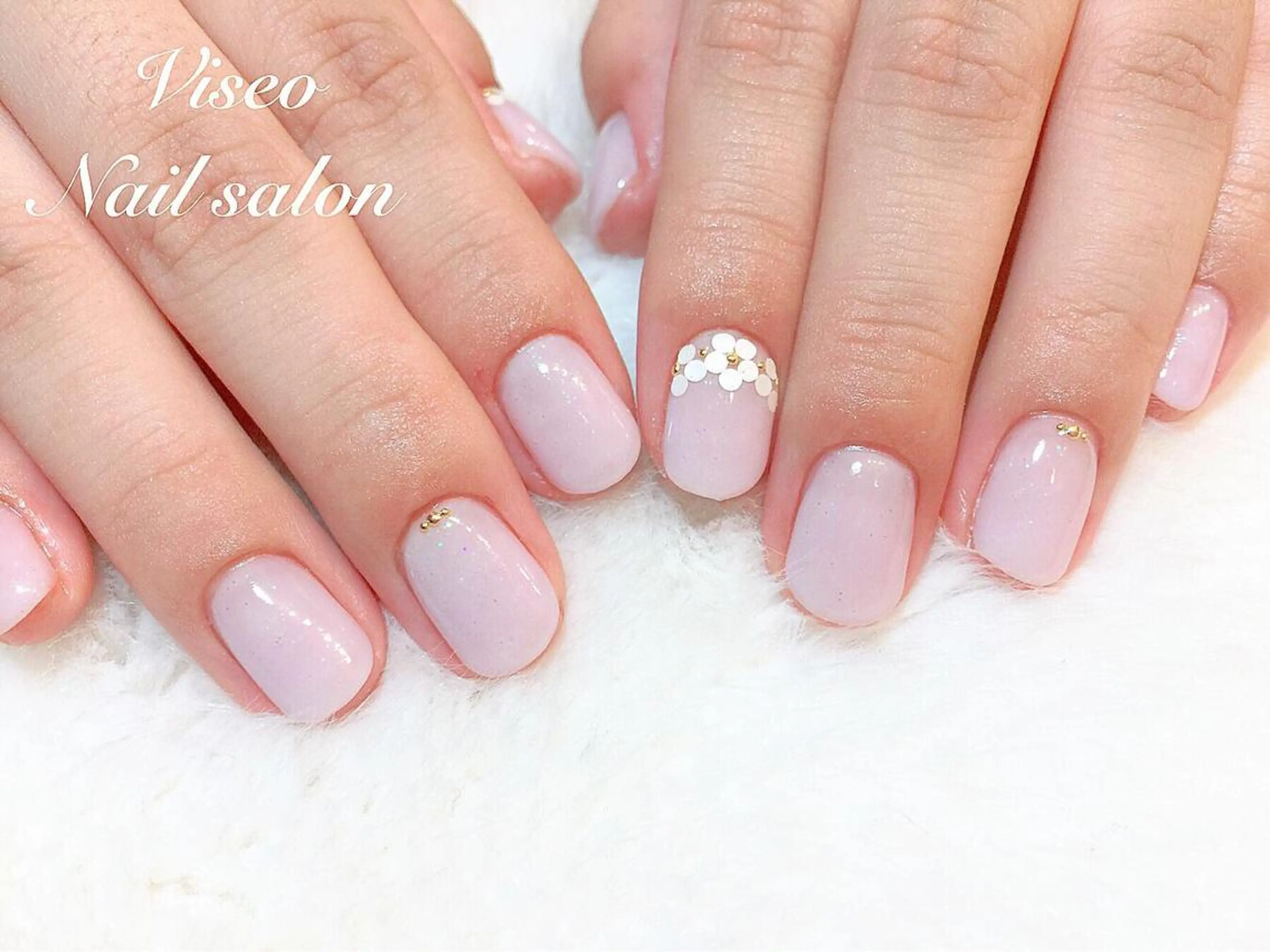 ネイル Viseo《6週間 長持ちパラジェル》のネイルデザイン