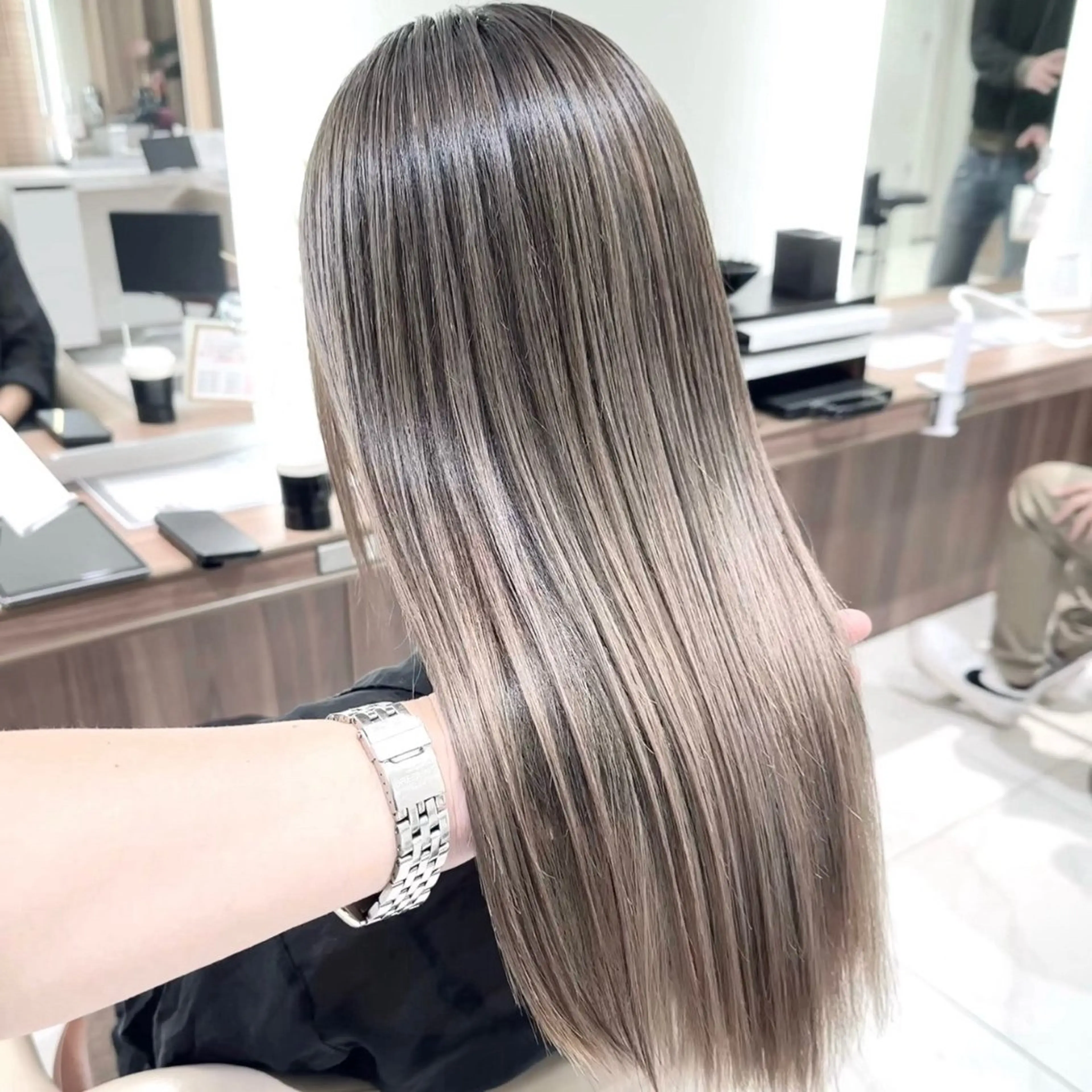 ロング カラー ヘアカラー トリートメント 大宮/バレイヤージュ 髪質改善/澤田隆誠のヘアスタイル