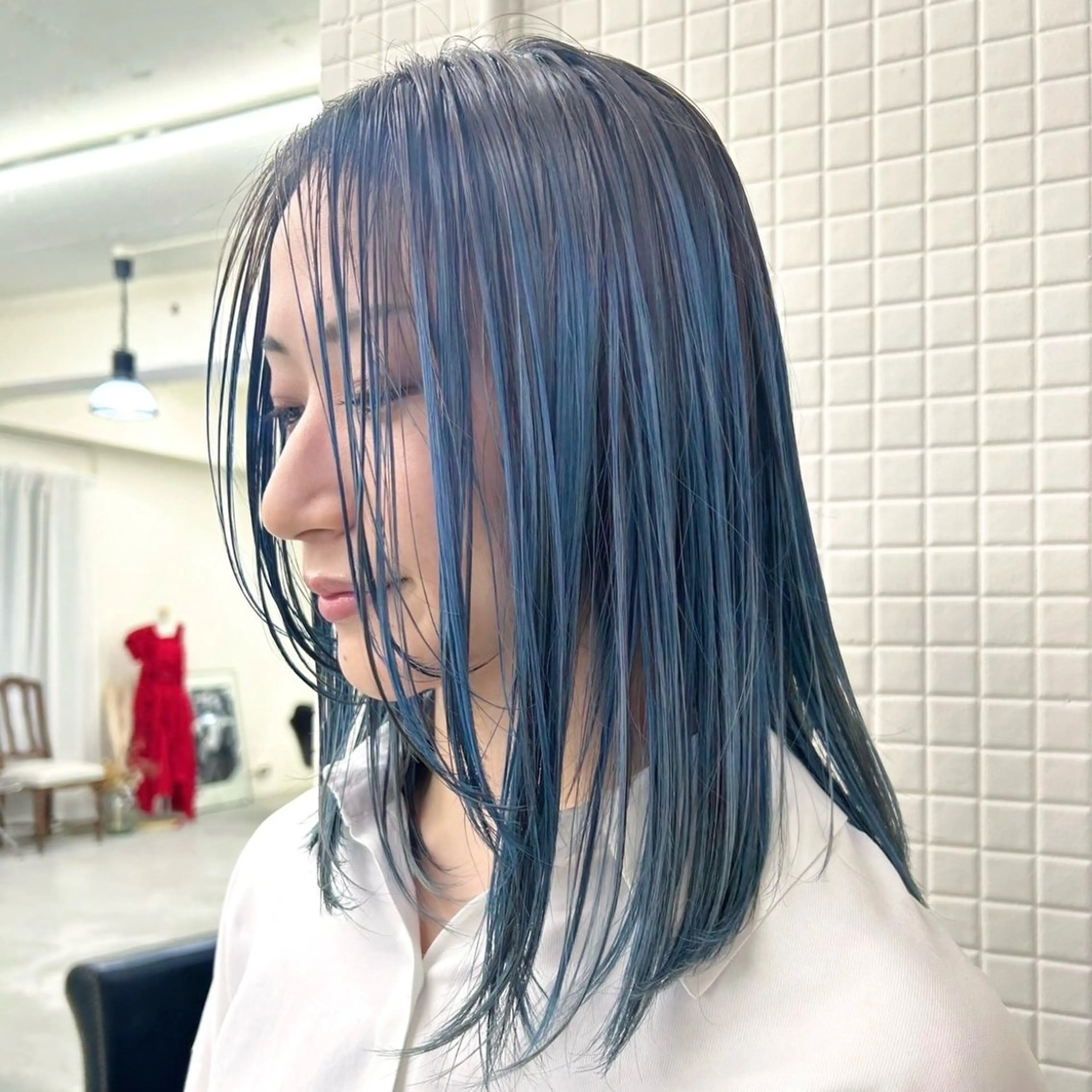 ミディアム カラー ヘアカラー 7Bridge 滝内ひよりのヘアスタイル