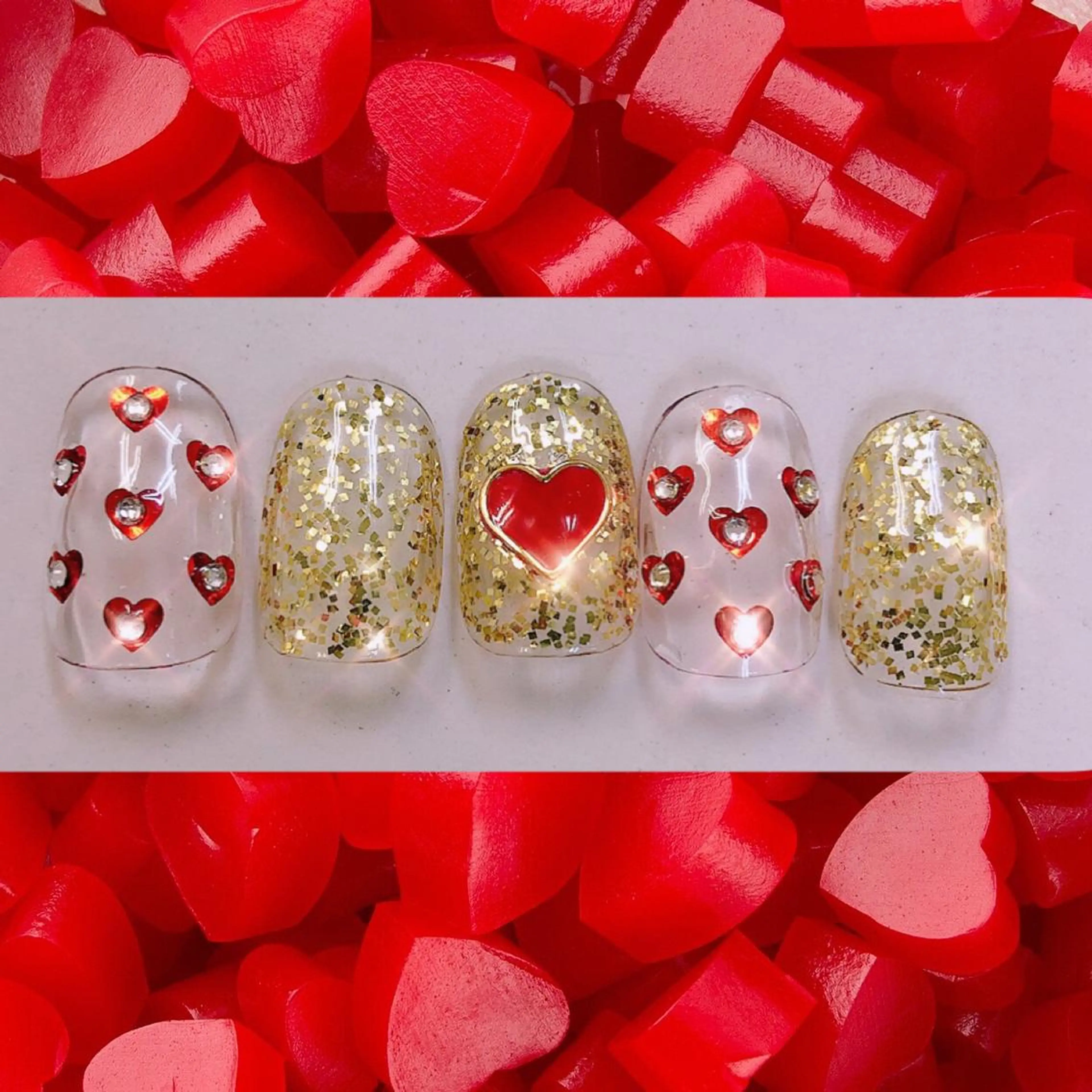 ネイル ハンドネイル フットネイル mi chiのネイルデザイン