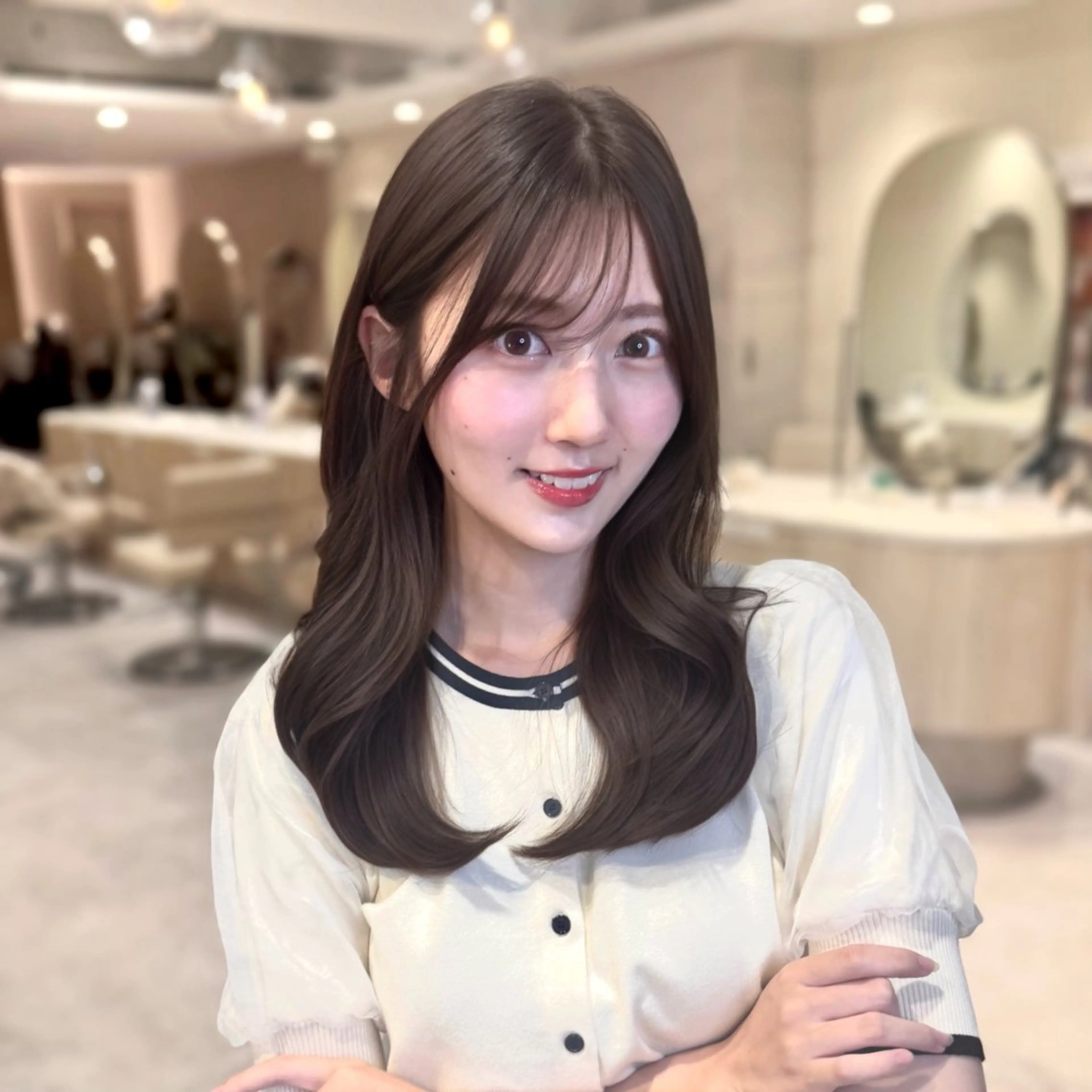 セミロング カット ヘアカラー 1日1名様限定 予約可能のヘアスタイル