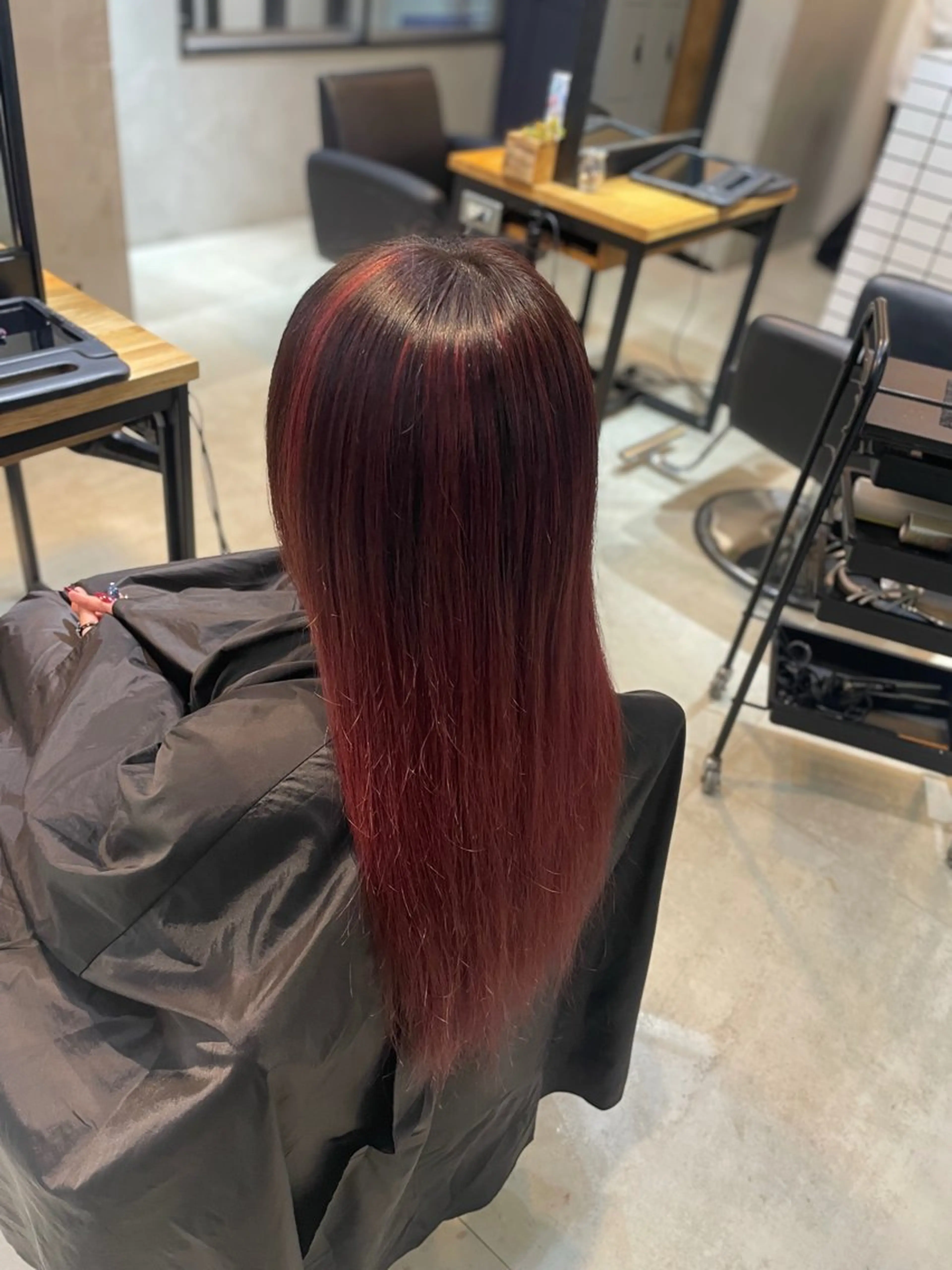 ロング カラー バレイヤージュ レイヤーカット ヘアカラー HAYATA/透明感 /派手髪/ケアブリのヘアスタイル