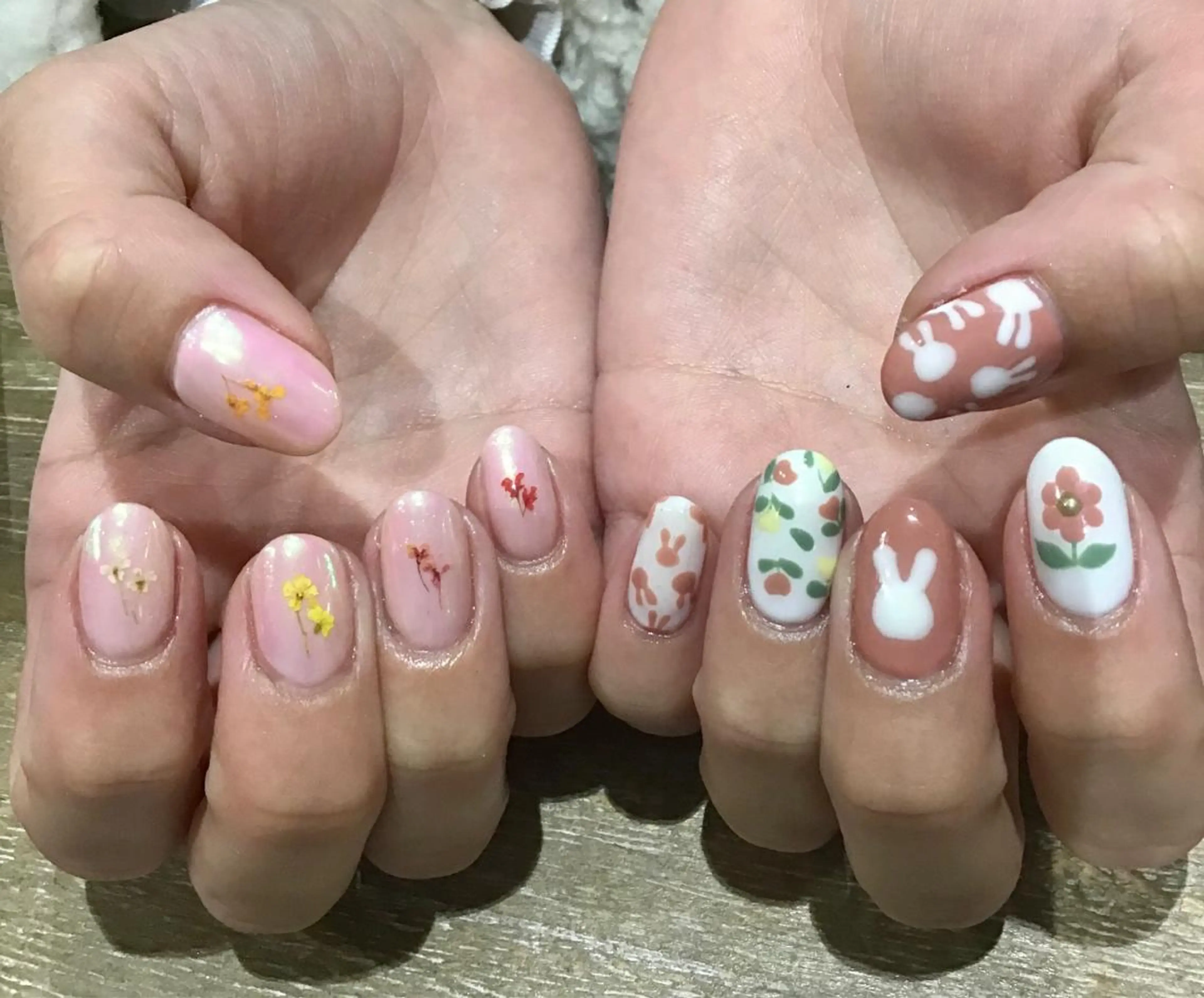 ネイル Nest 平出のネイルデザイン