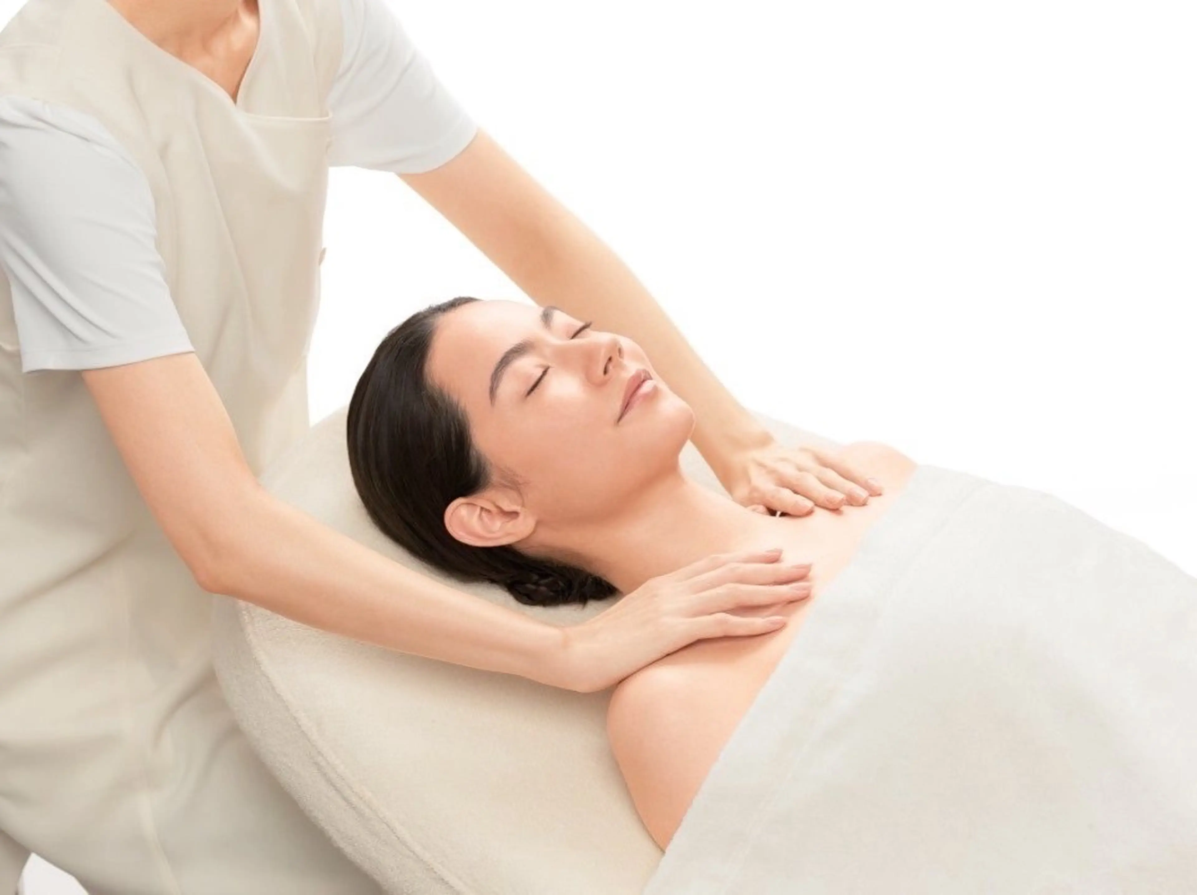 全身本格エステ/美白ケア/保湿ケア 《ヘッドマッサージ（10分）¥2,200→¥0プレゼント付》の写真