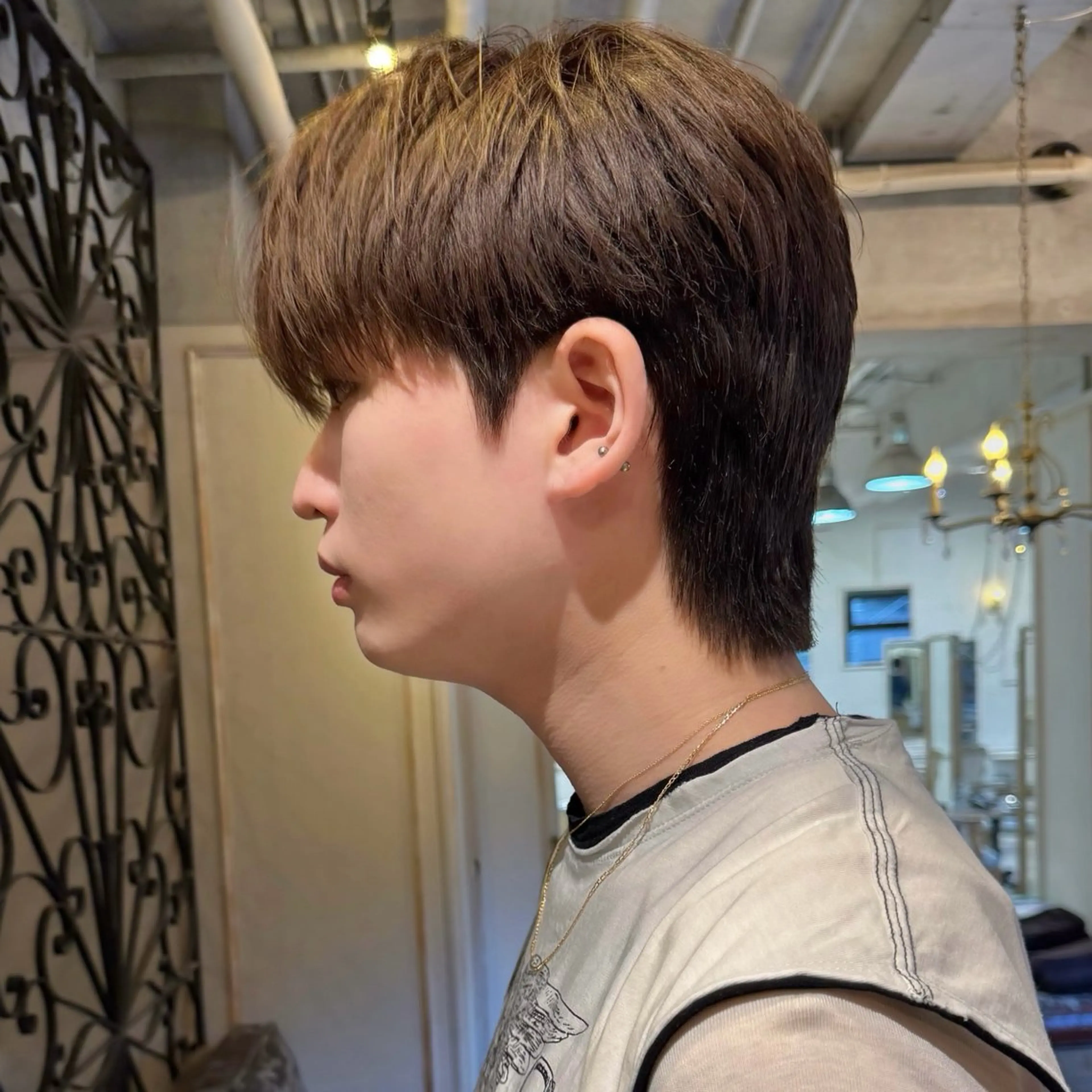 ショート カラー パーマ メンズ センターパート ダウンパーマ メンズ韓国風 メンズパーマ 韓国風ヘア カット パーマ 【センターパート】 大竹　龍之介のヘアスタイル