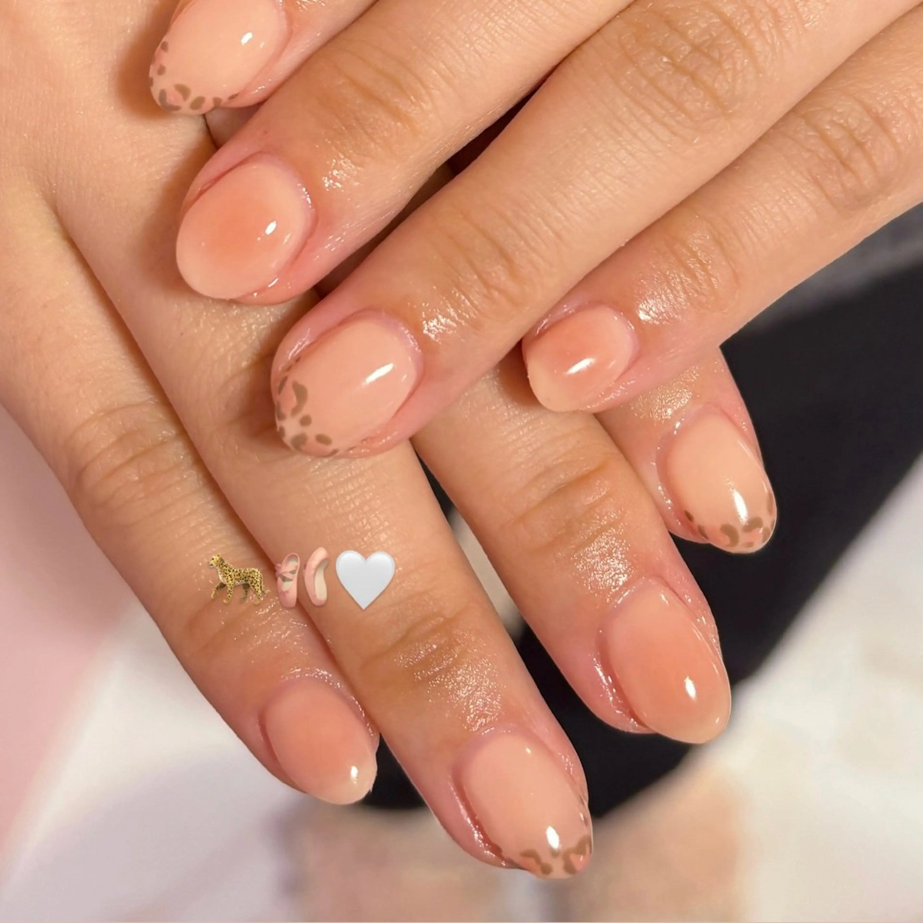 ネイル ハンドネイル EmaNail⟡.· Honokaのネイルデザイン