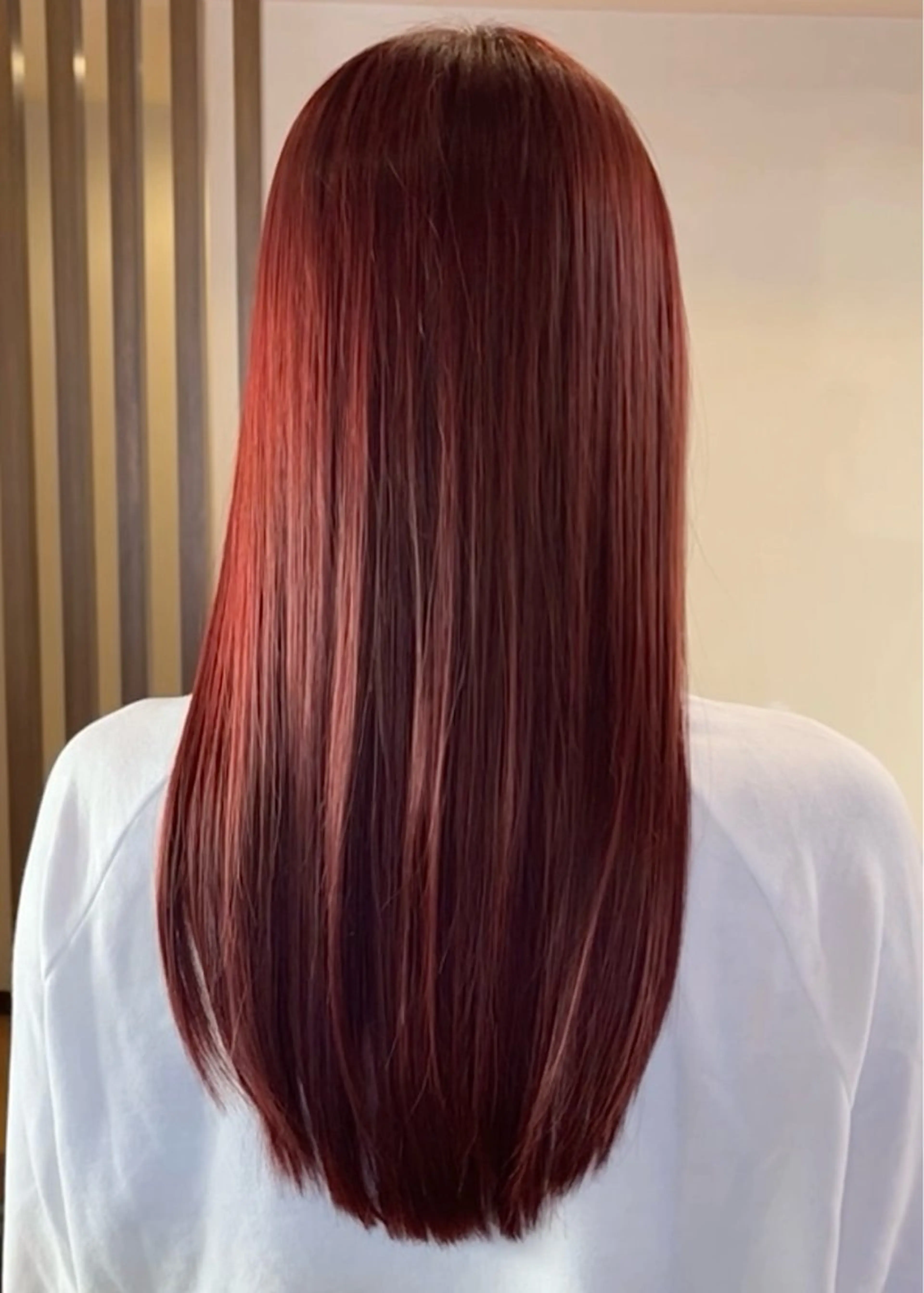 ロング カラー ブリーチ ブリーチなしカラー レッドカラー ルビー ヘアカラー トリートメント 田室 和幸のヘアスタイル