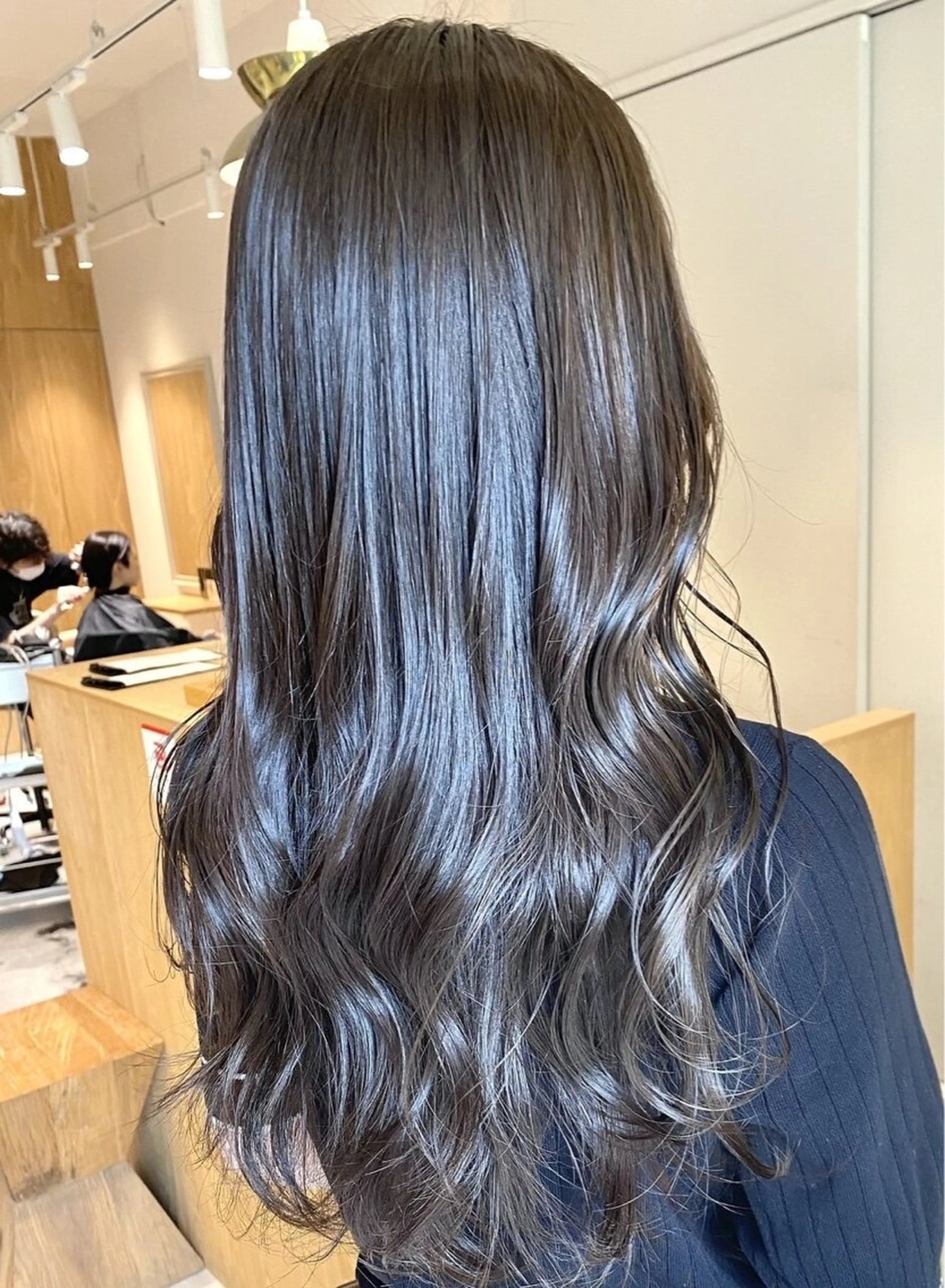ロング カラー 山室 右京のヘアスタイル