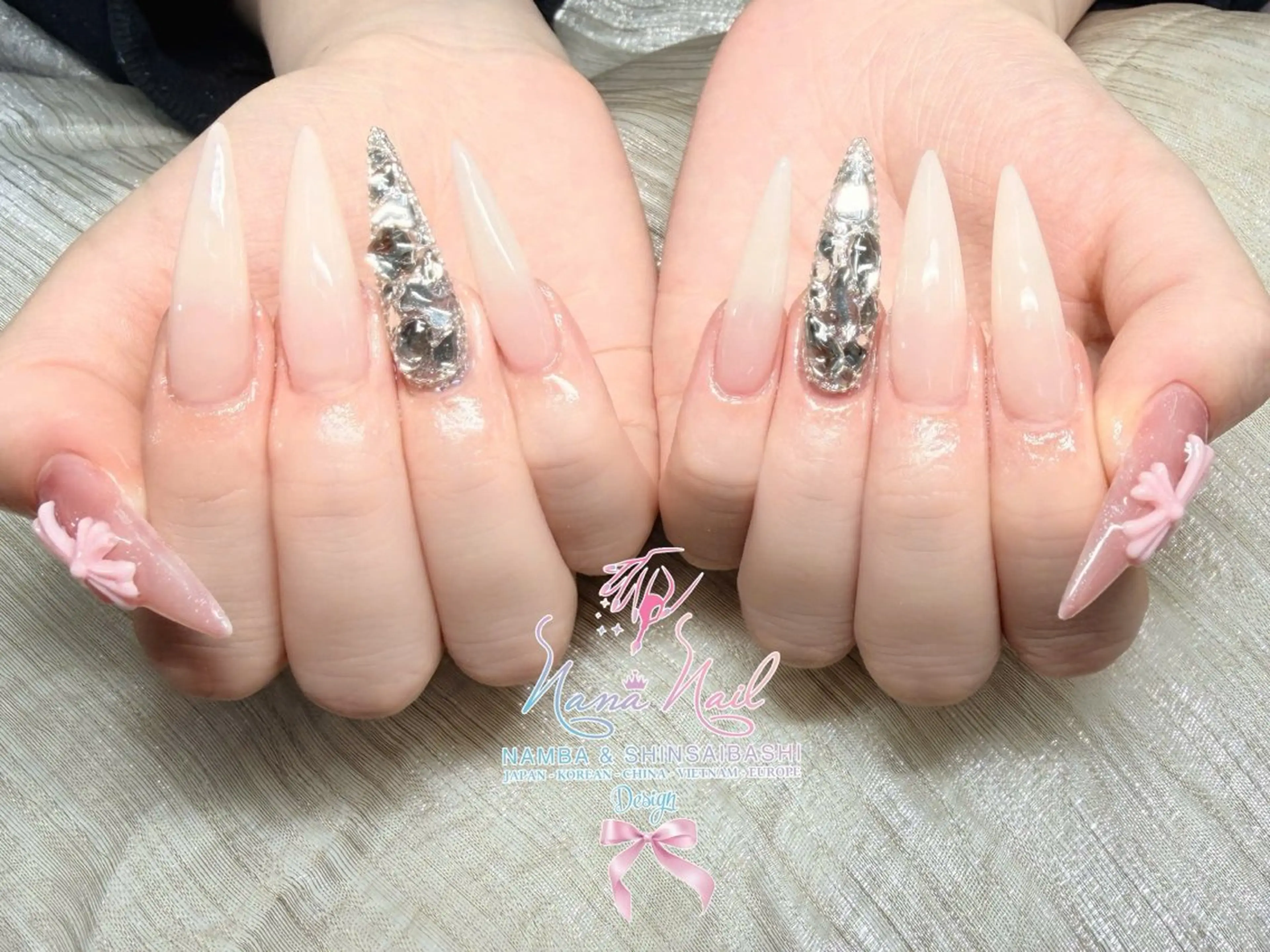 ネイル チークネイル 桜ネイル フラッシュネイル フットネイル ジェルネイル ハンドネイル リナネイル アメ村心斎橋店のネイルデザイン