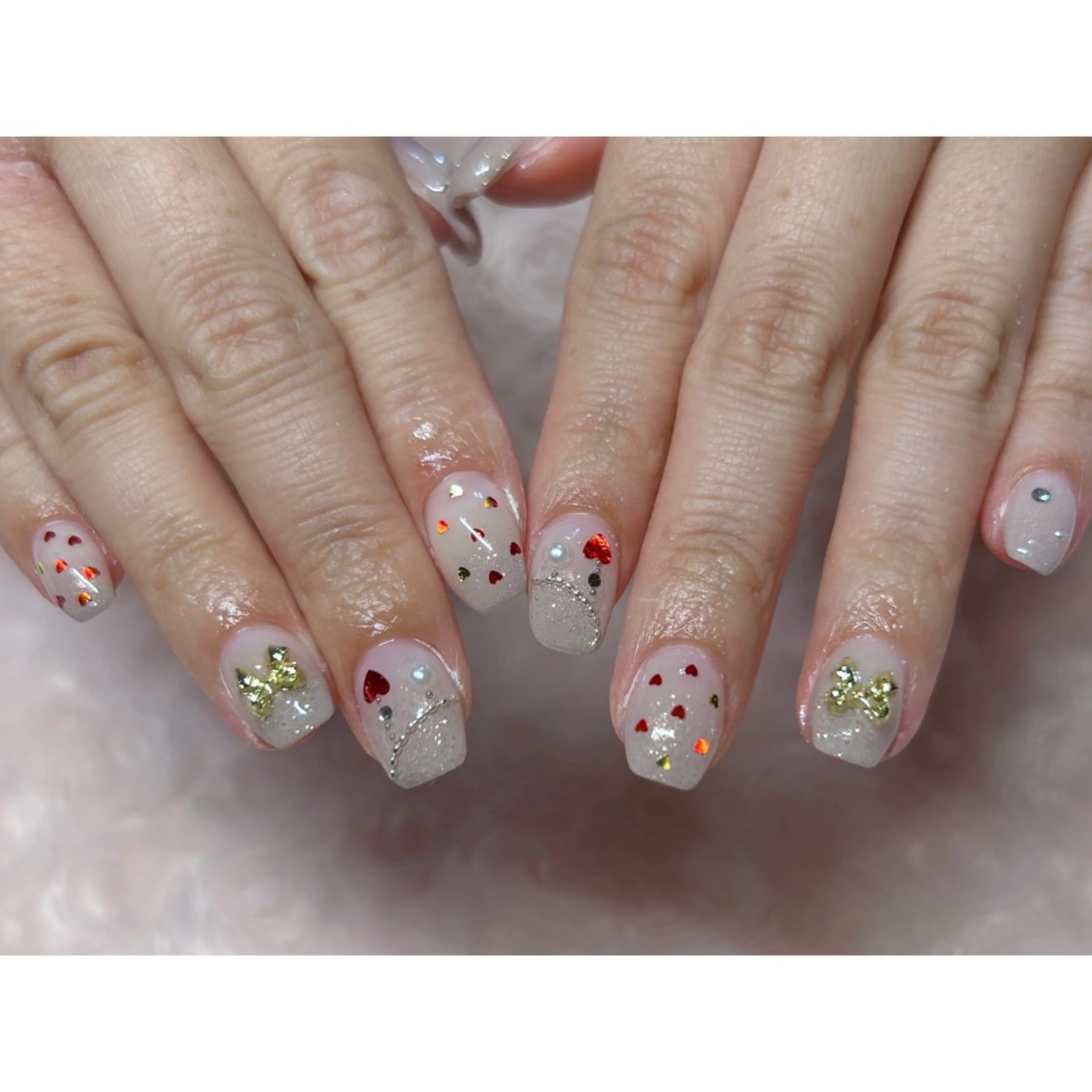 ネイル ハンドネイル 横浜駅東口 🐬🫧 ｵｰﾀのネイルデザイン