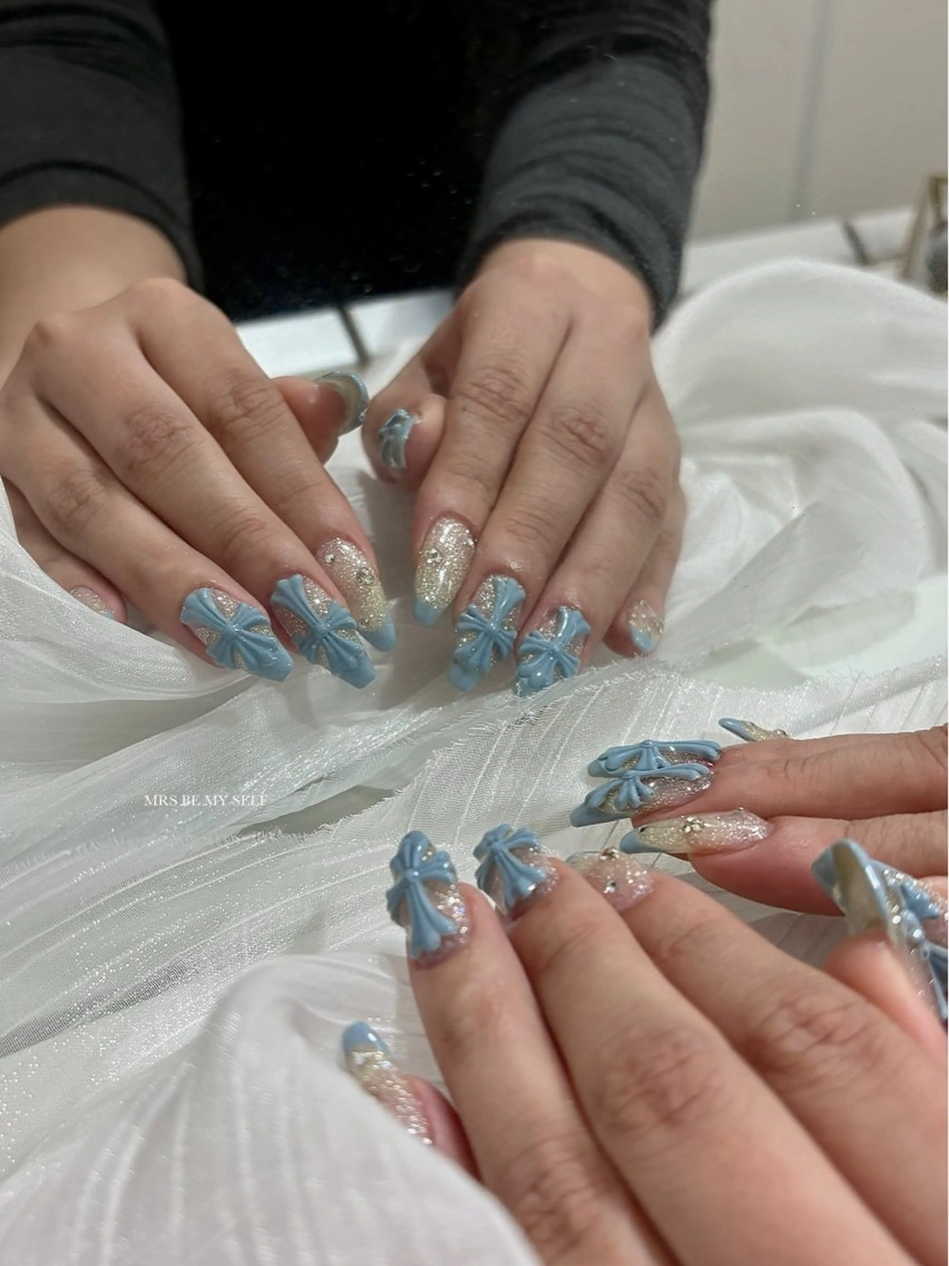 ネイル キラキラネイル ハンドネイル MRS/ miyu🎀のネイルデザイン