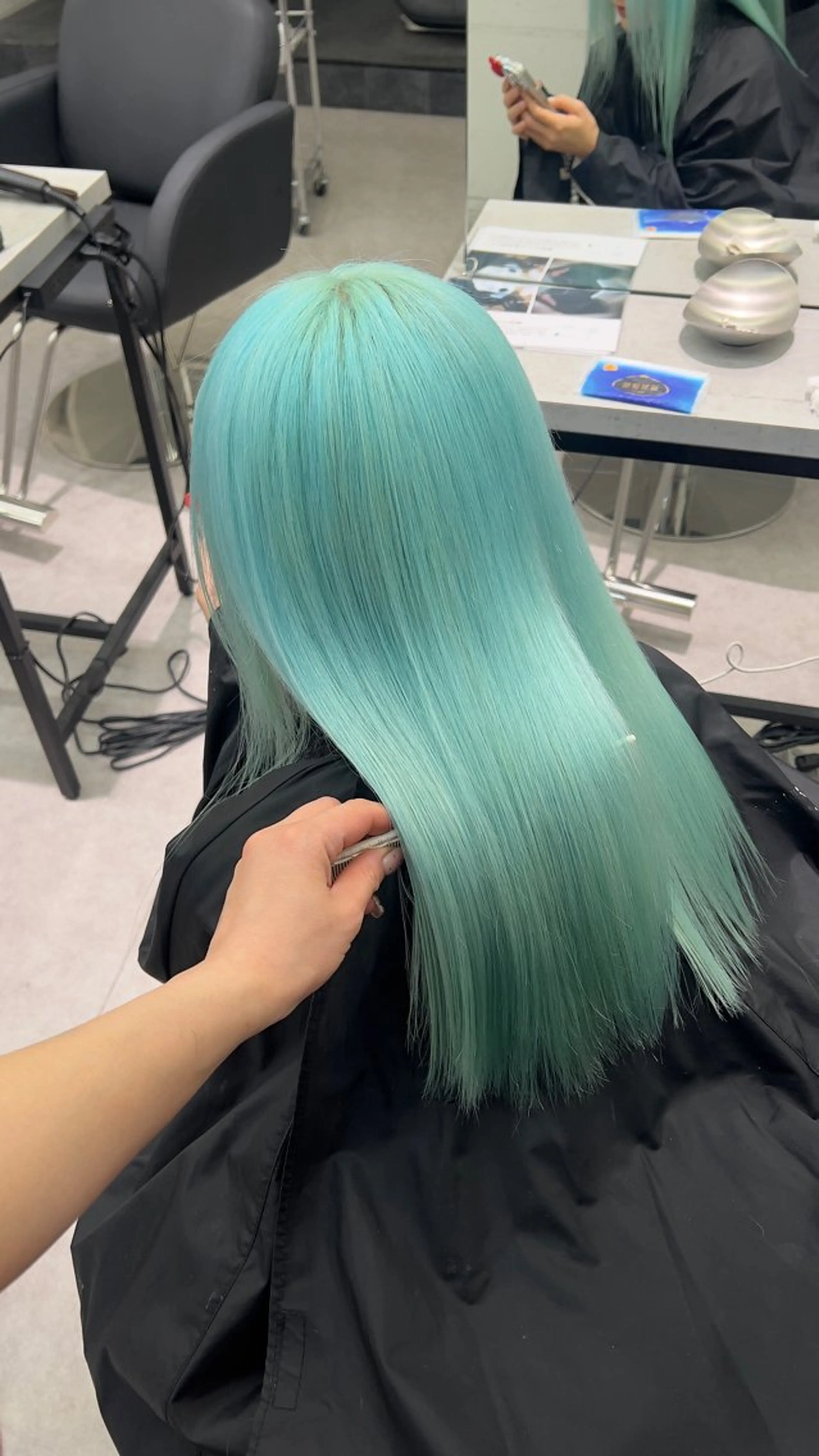 セミロング カラー ブリーチ ケアブリーチ ハイトーンカラー ミント ヘアカラー 渋谷ハイトーン/ エクステ/さきののヘアスタイル