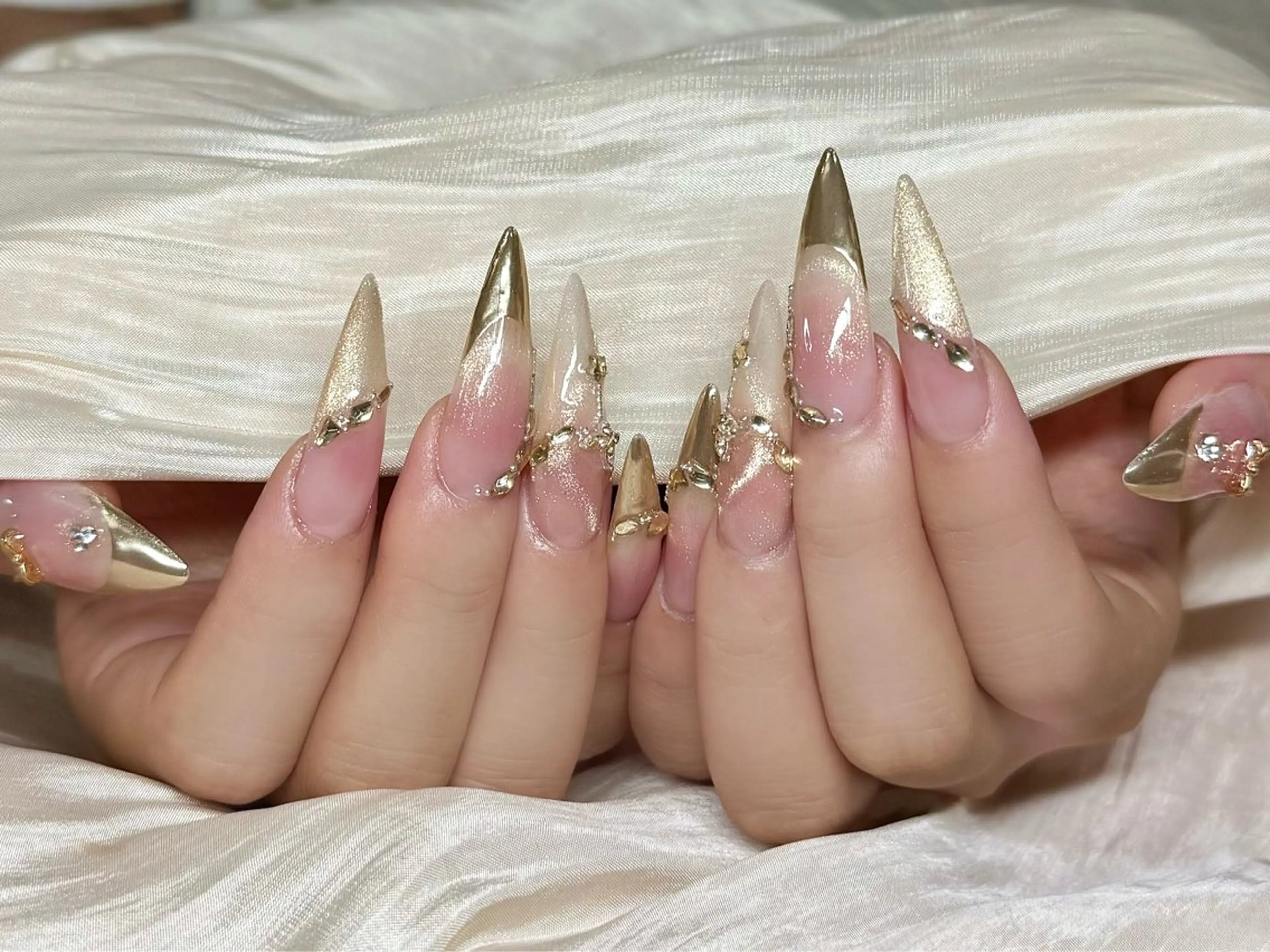 ネイル ハンドネイル 🎀 NaNa_nailのネイルデザイン