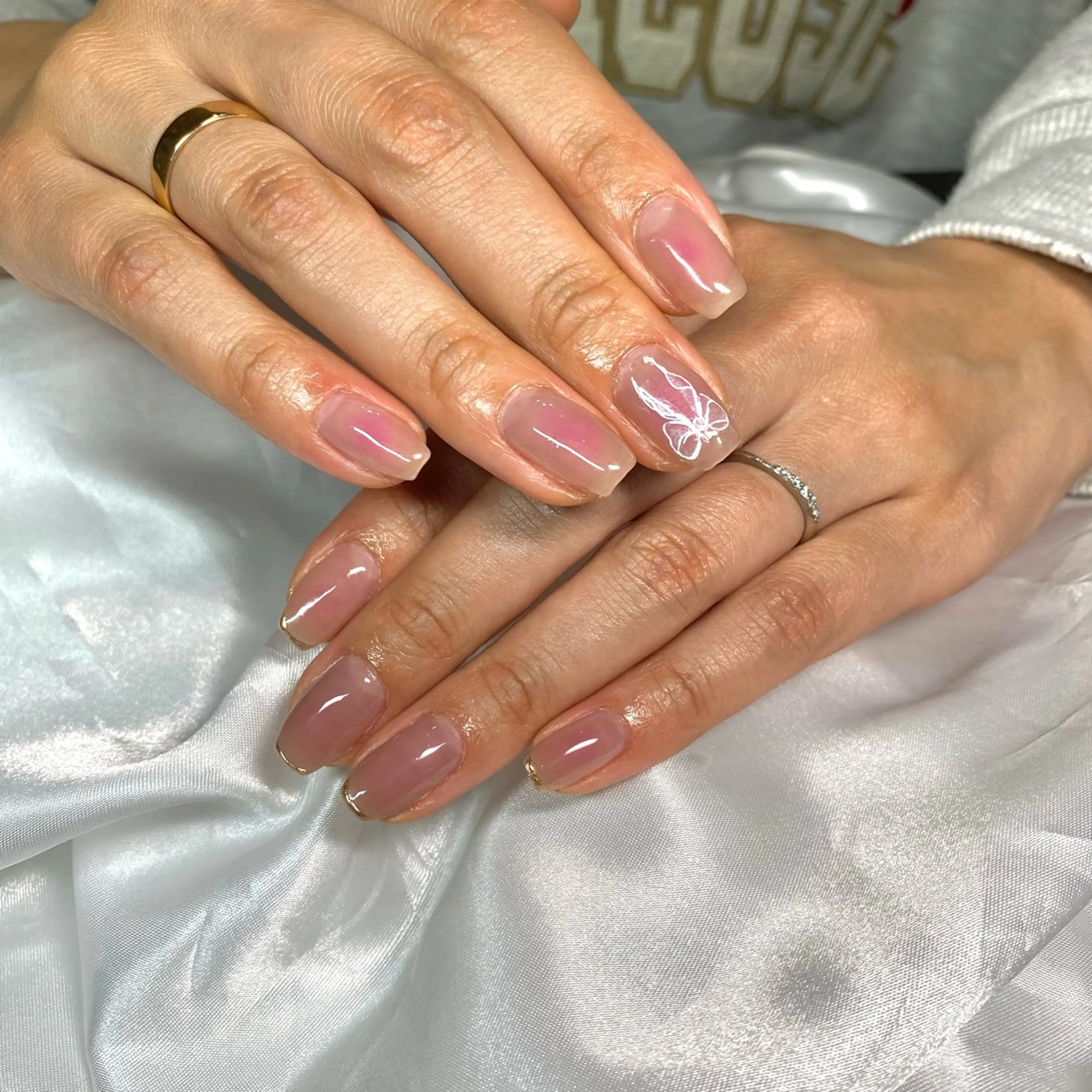 ネイル デコパーツが得意♪ ネイル/眉毛/エステの眉毛・アイブロウイメージ