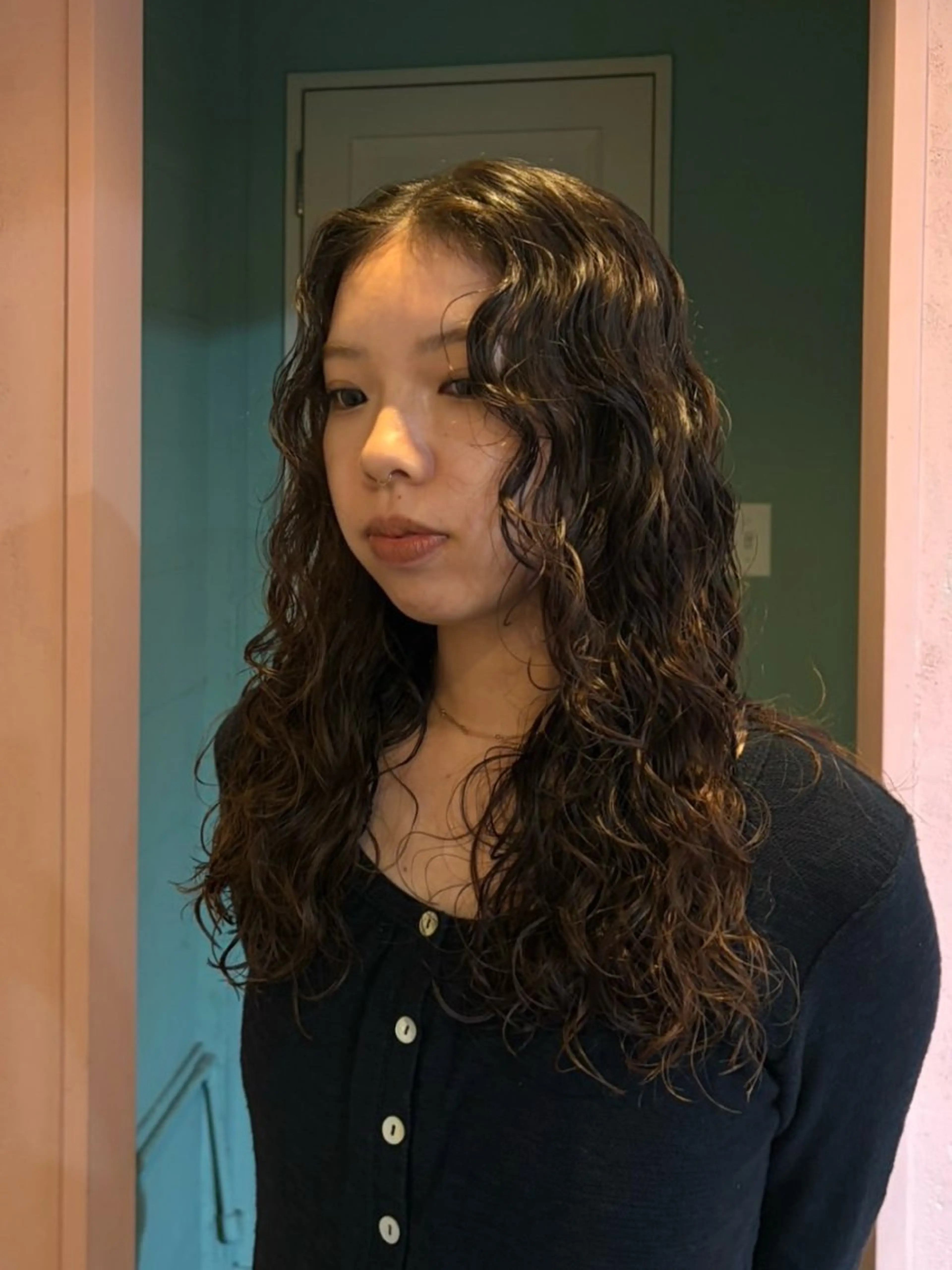 ロング パーマ スパイラルパーマ パーマ ﾁｶｼﾂ.ｾﾞﾝ/ ﾌｳｶのヘアスタイル