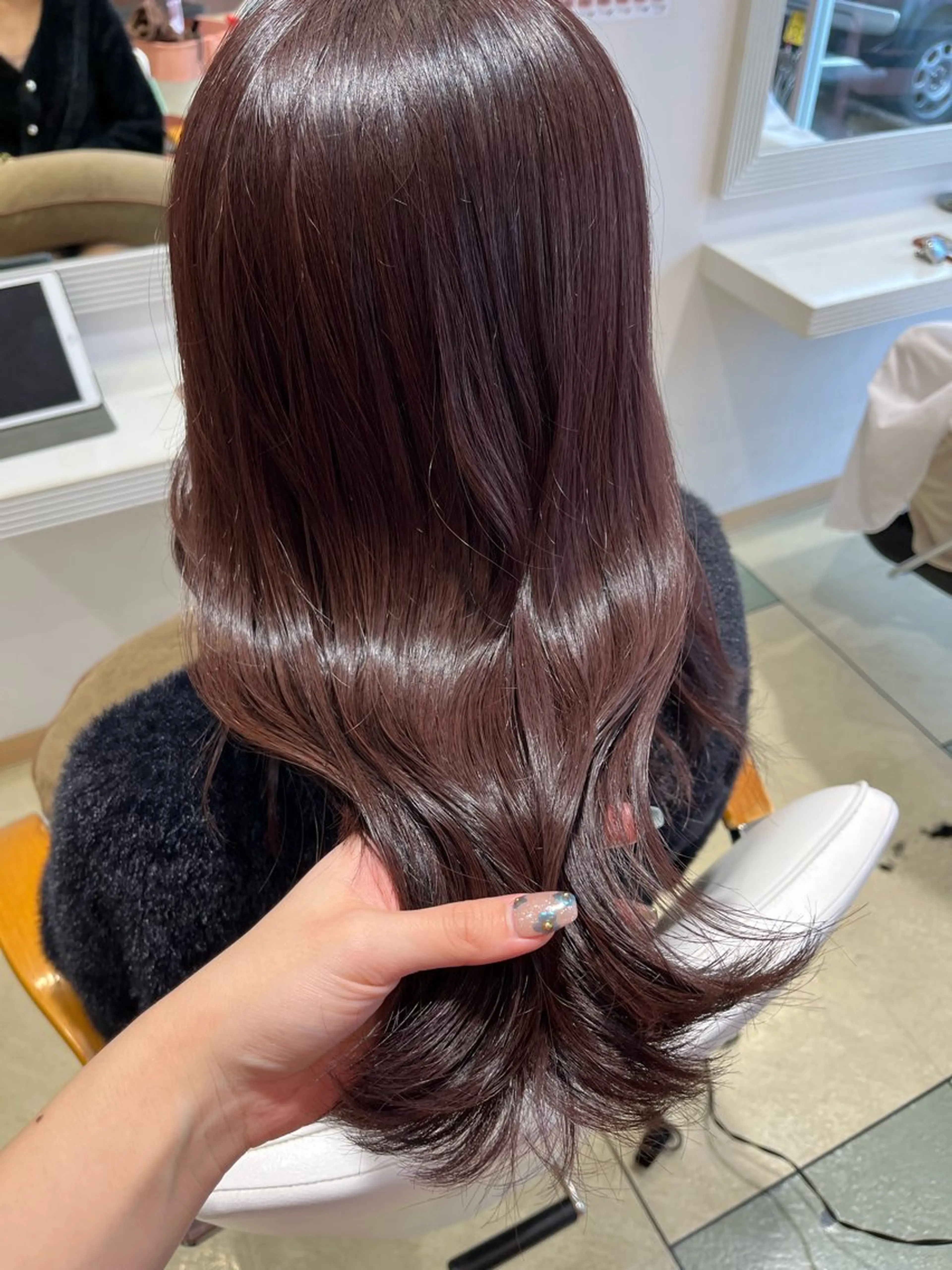 セミロング ☁️彦坂唯有/ 透明感カラー☁️のヘアスタイル