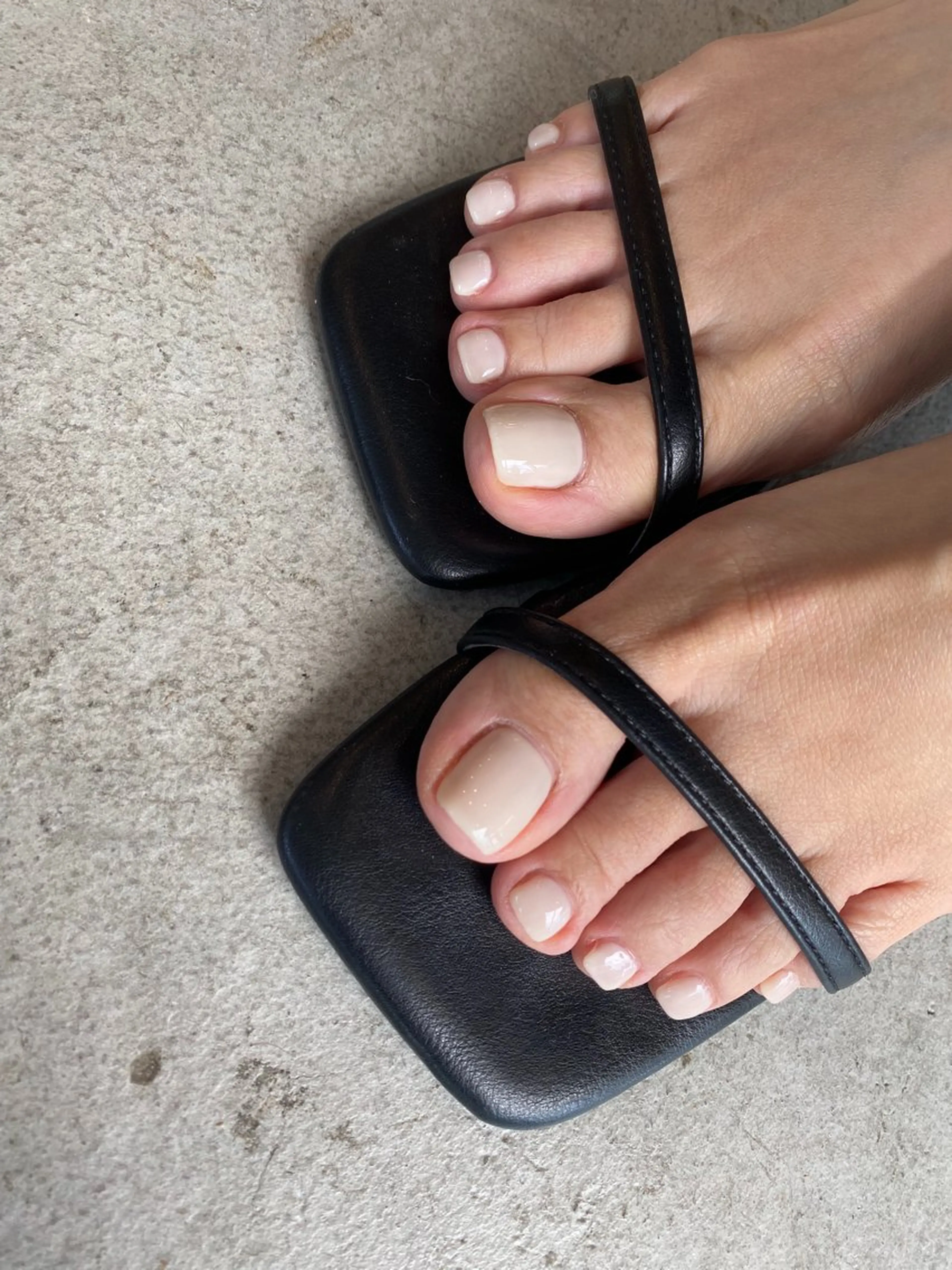 ネイル フットネイル ワンカラーネイル 25nail Erikaのネイルデザイン