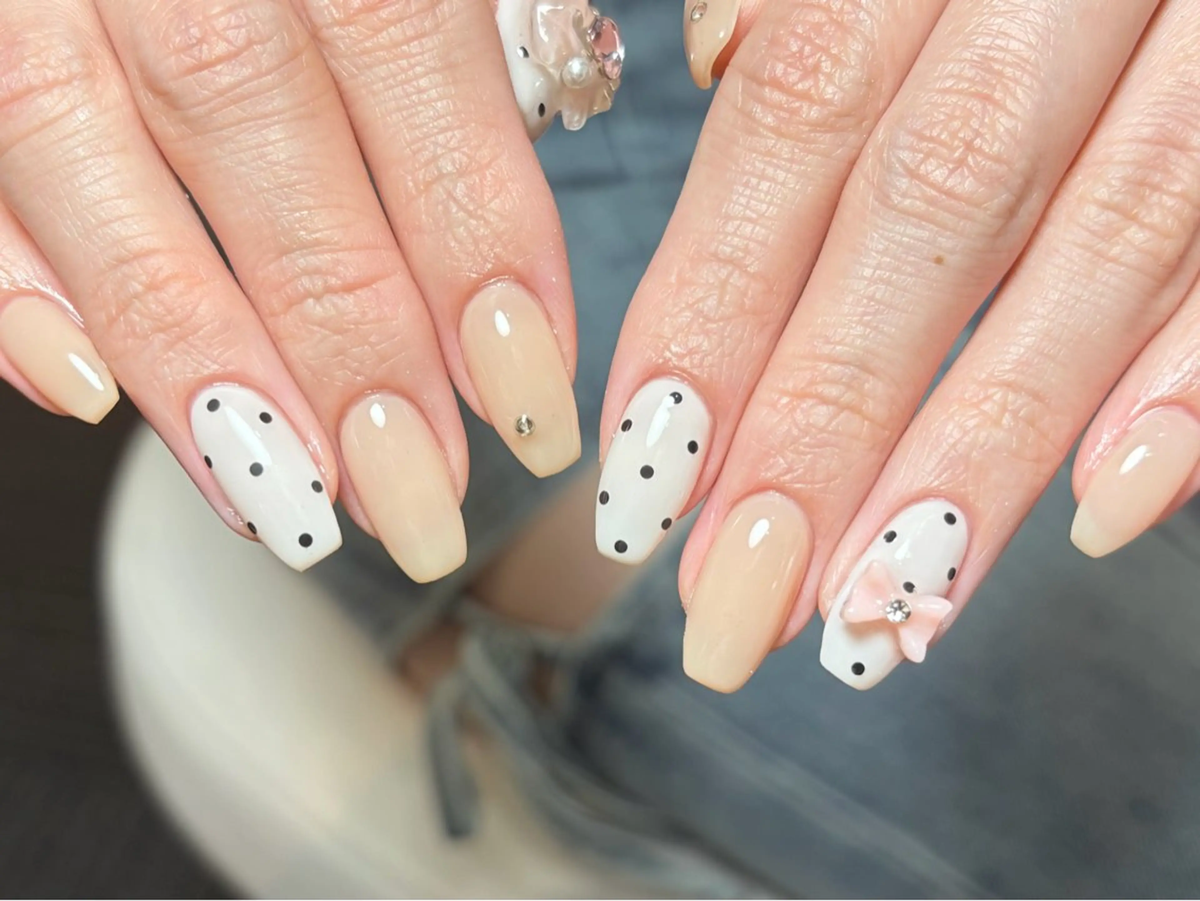 ネイル オーロラネイル 長さ出し フレンチネイル ジェルネイル ガラスフレンチ ハンドネイル Rela・S NAILのネイルデザイン