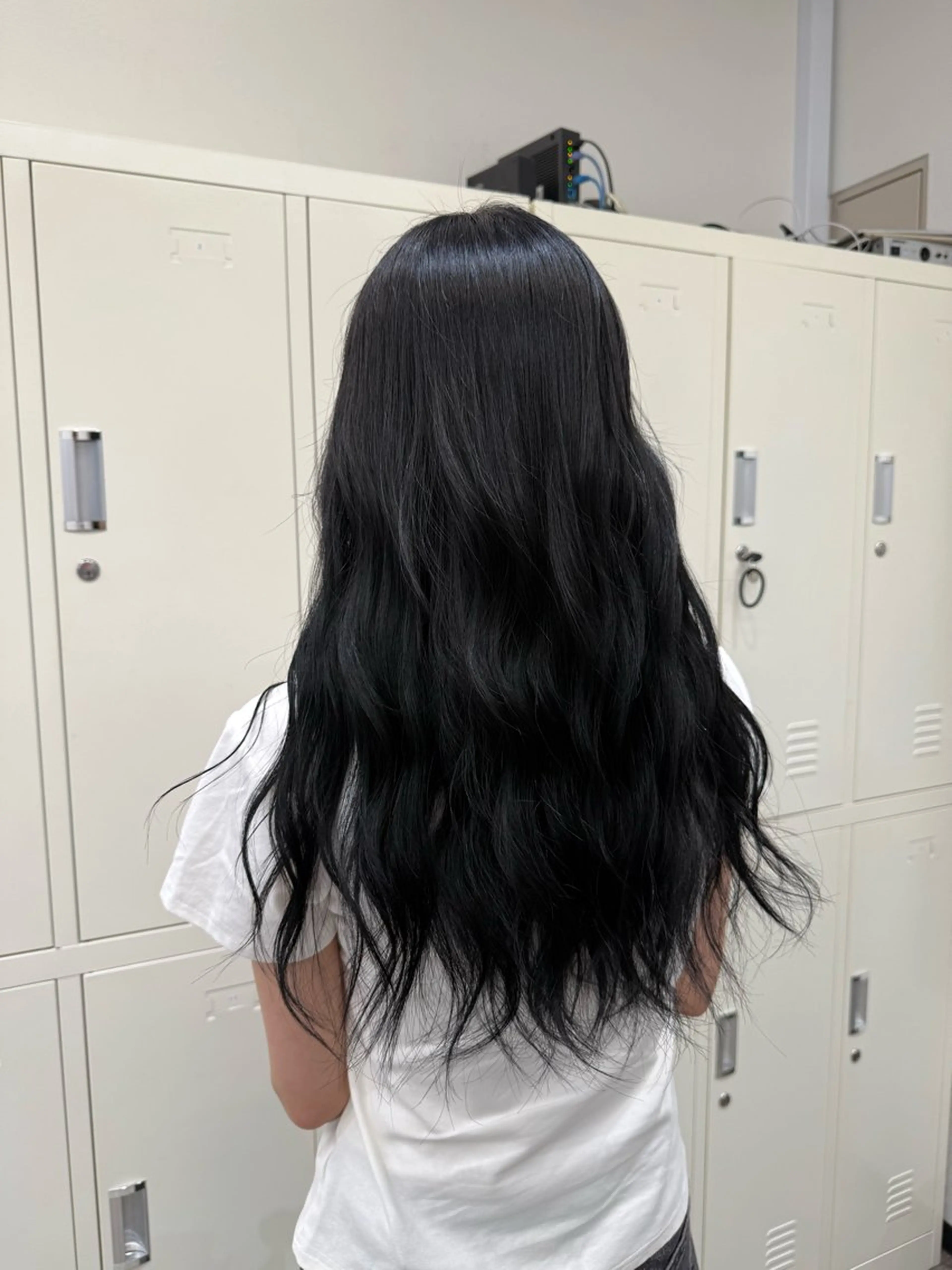 落とせる暗染めカラー🖤の写真