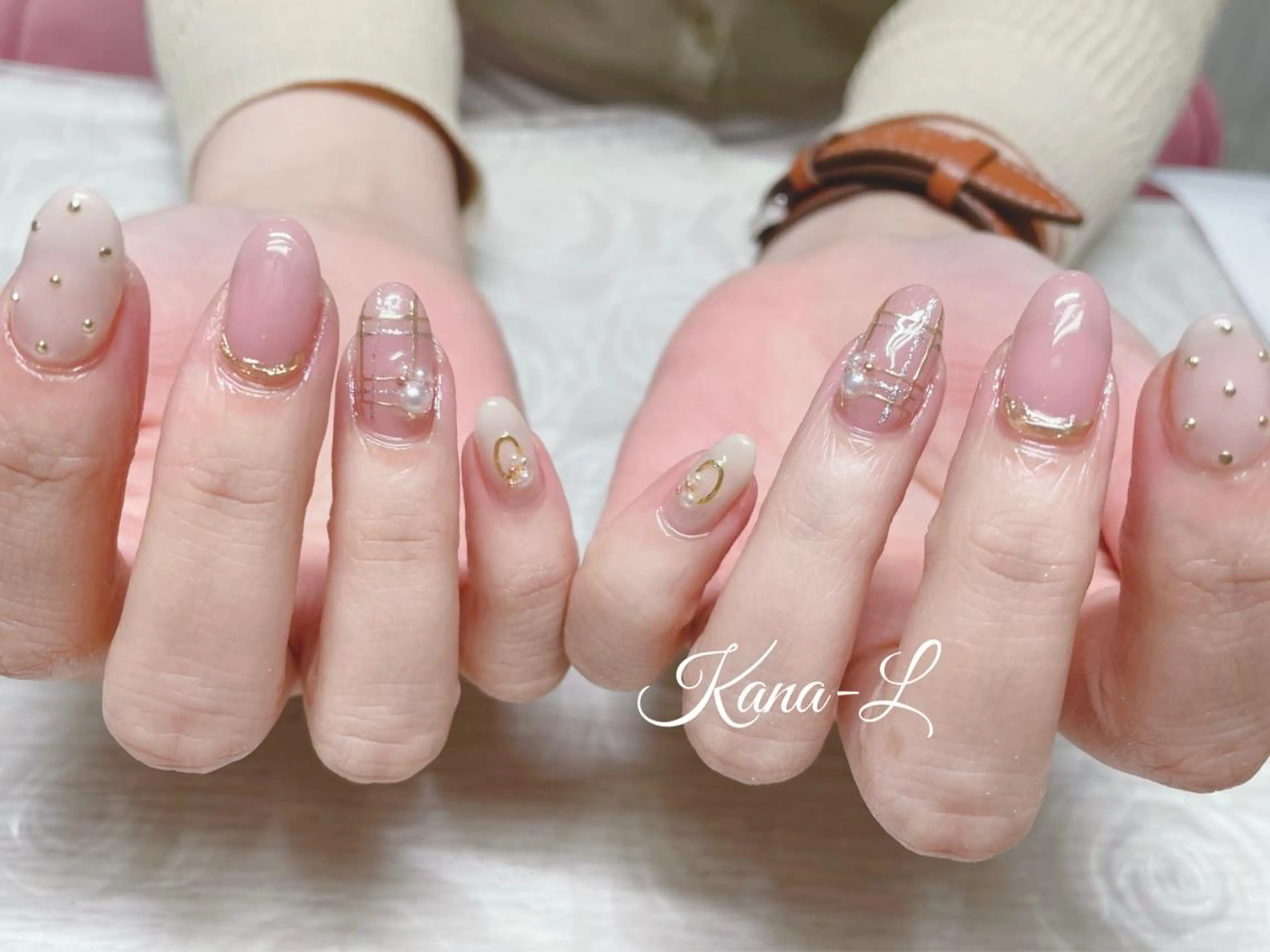 カラー ネイル ピンクカラー ピンク 冬ネイル 芦辺 香奈のネイルデザイン