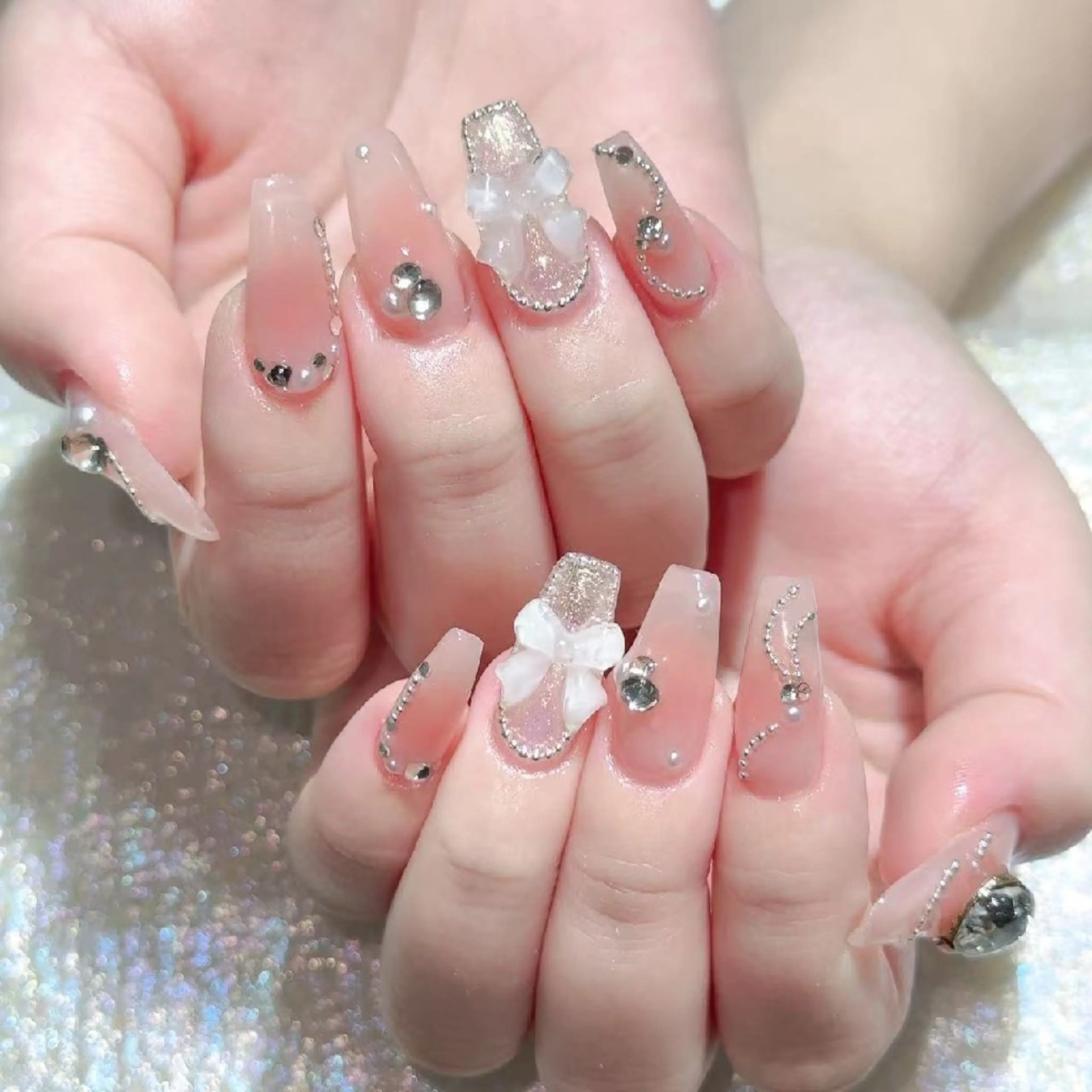 ネイル ハンドネイル Queens みなみのネイルデザイン