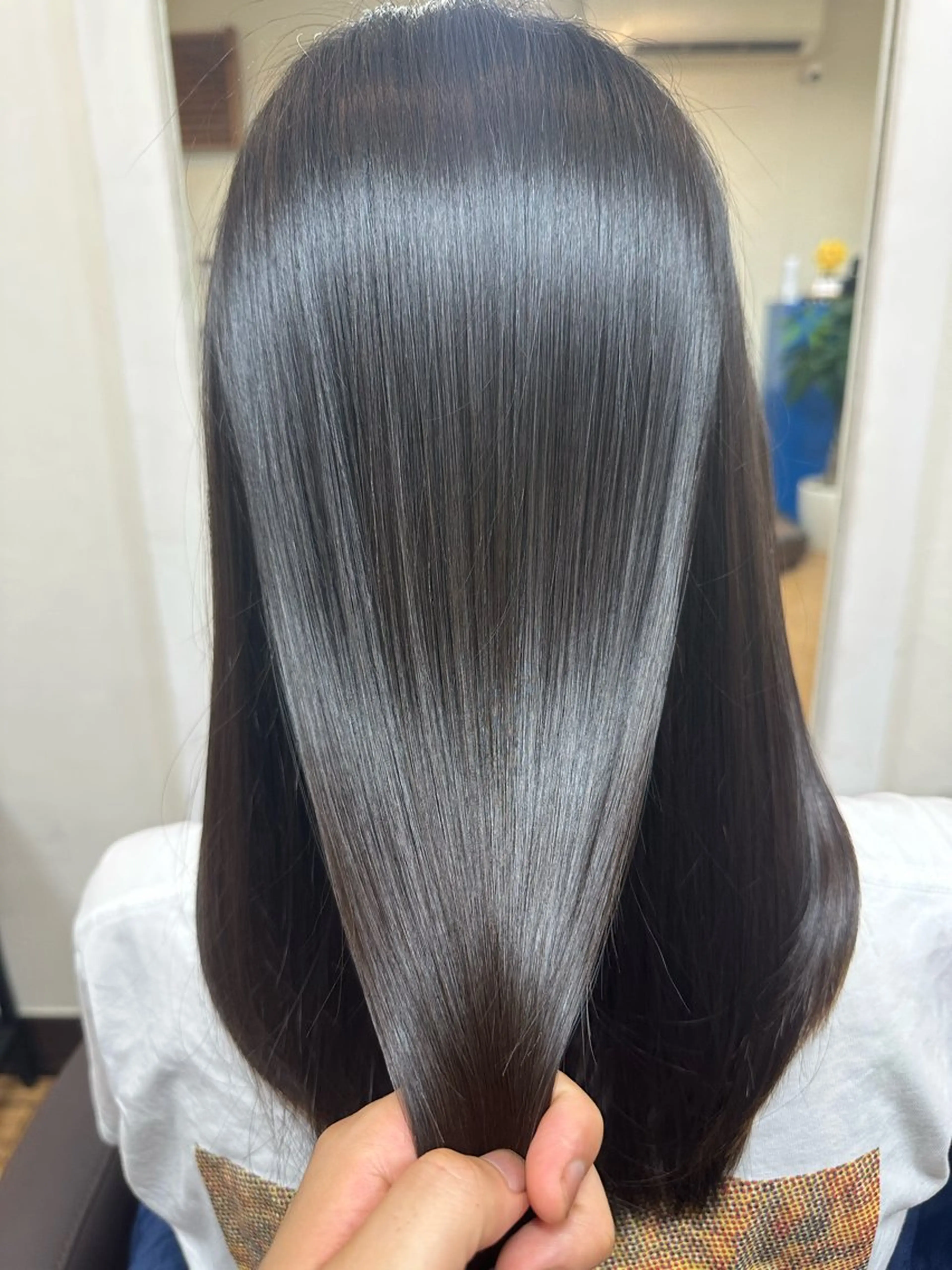 【🌟期待以上の感動🌟】艶カラー＋質感再生トリートメント✨の写真