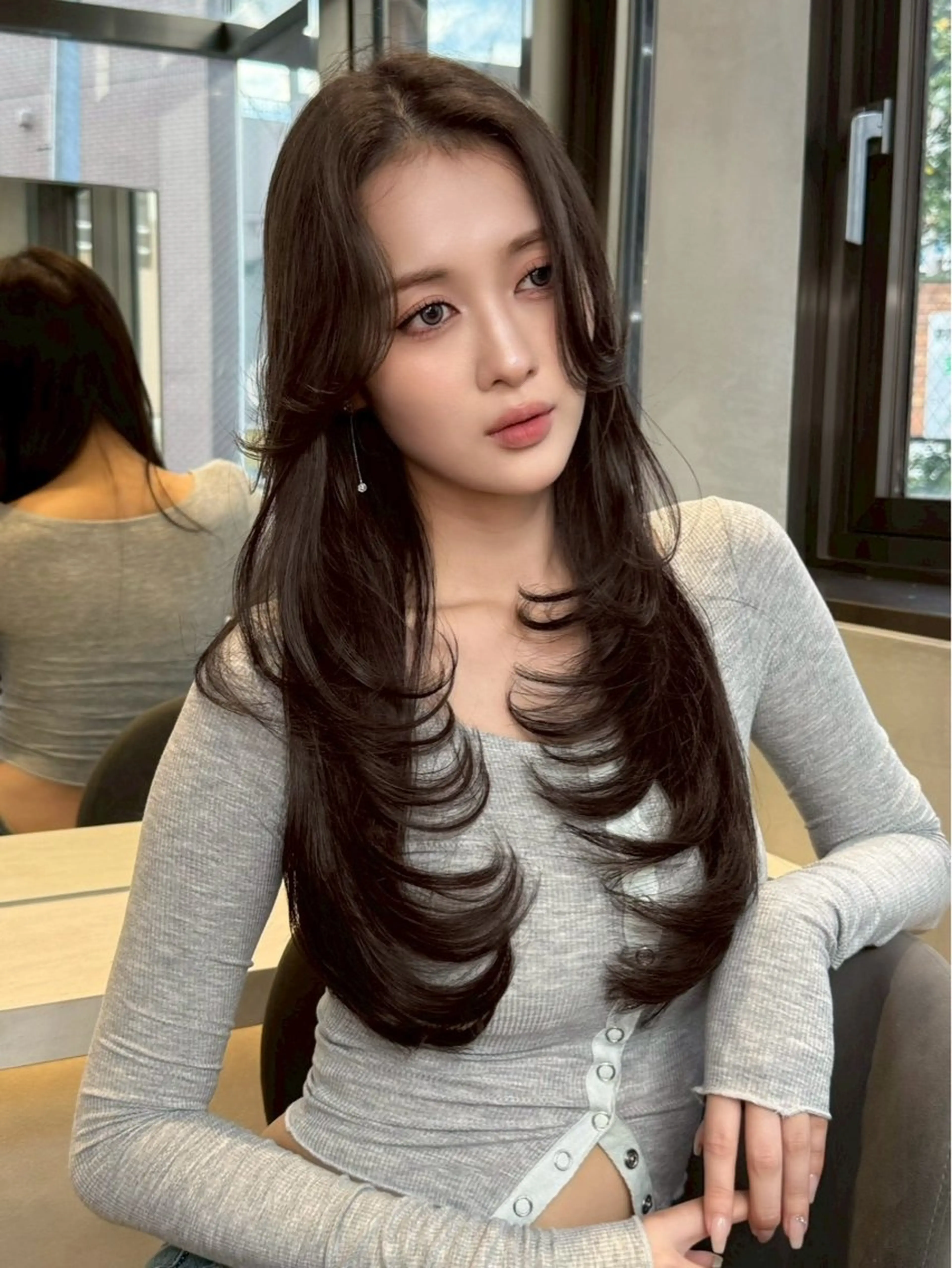 ロング カラー ヘアアレンジ 透明感カラー 顔まわりレイヤー レイヤーカット 小顔カット 美髪縮毛矯正/ 透明感カラー吉田光佑のヘアスタイル