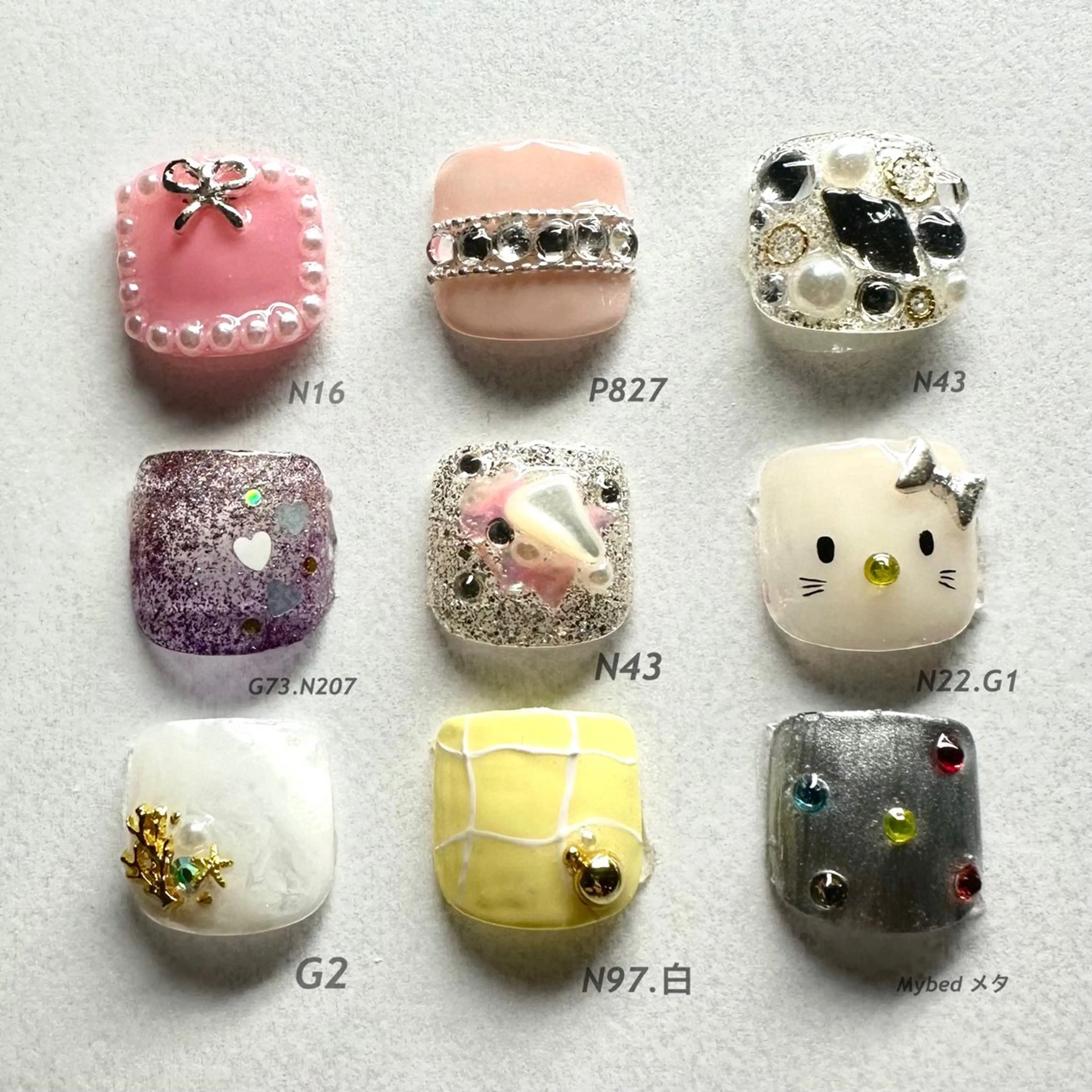 🍓サンプルから選ぶフット🦶🏽親指アートコース(お店のiPadからお選びください100種類以上あり)オフ込みの写真