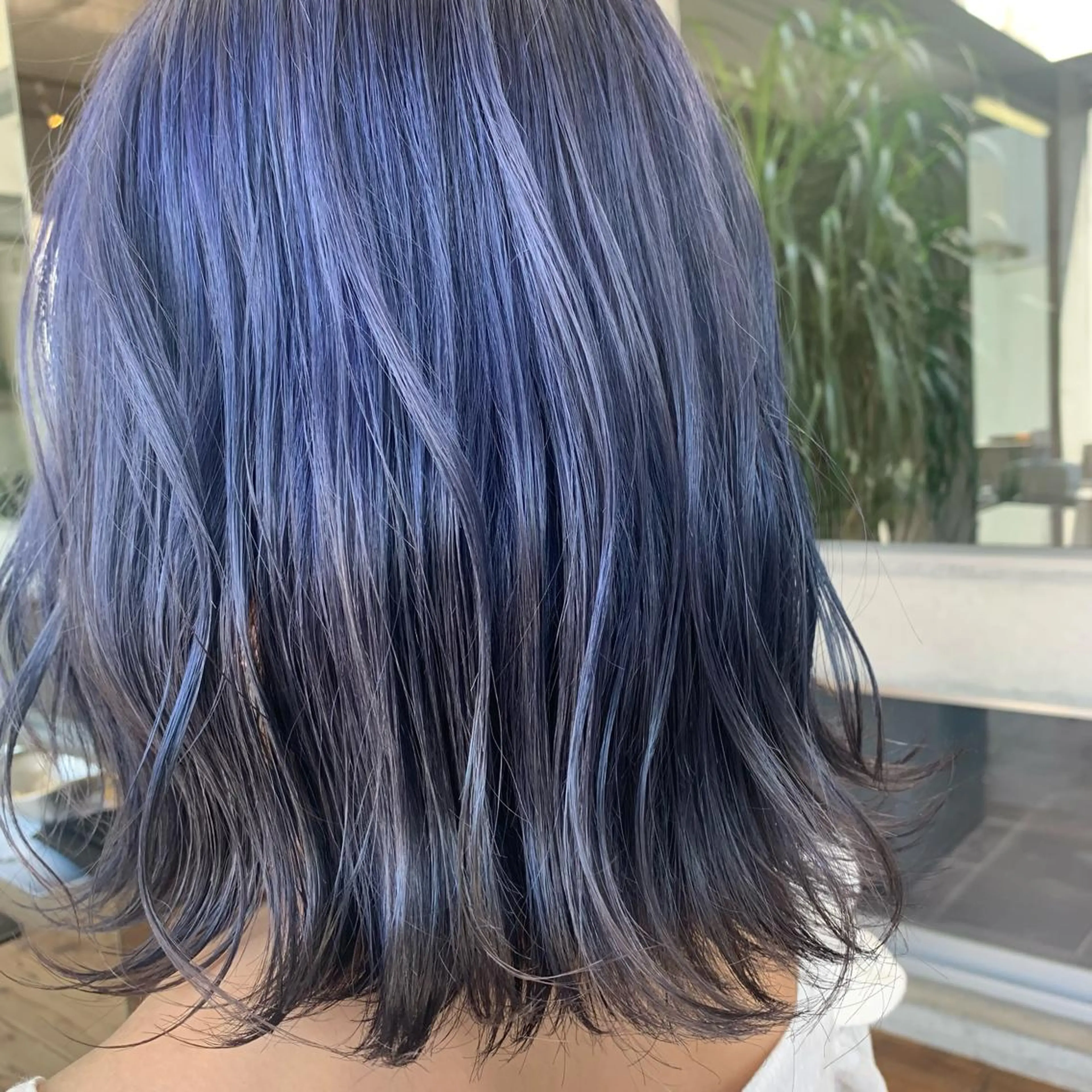 ミディアム ヘアカラー 西岡 優太のヘアスタイル