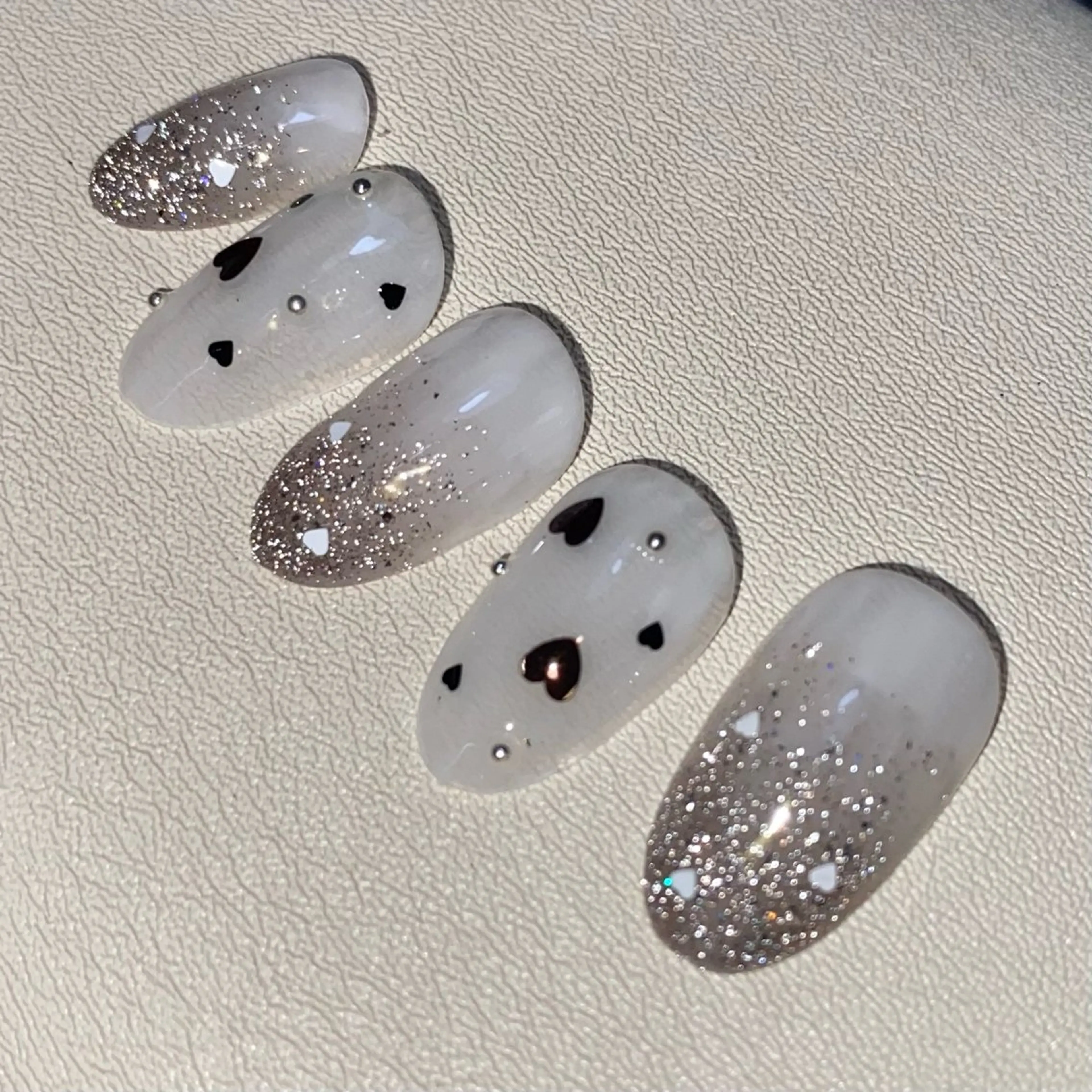 ネイル 森田 菜月のネイルデザイン