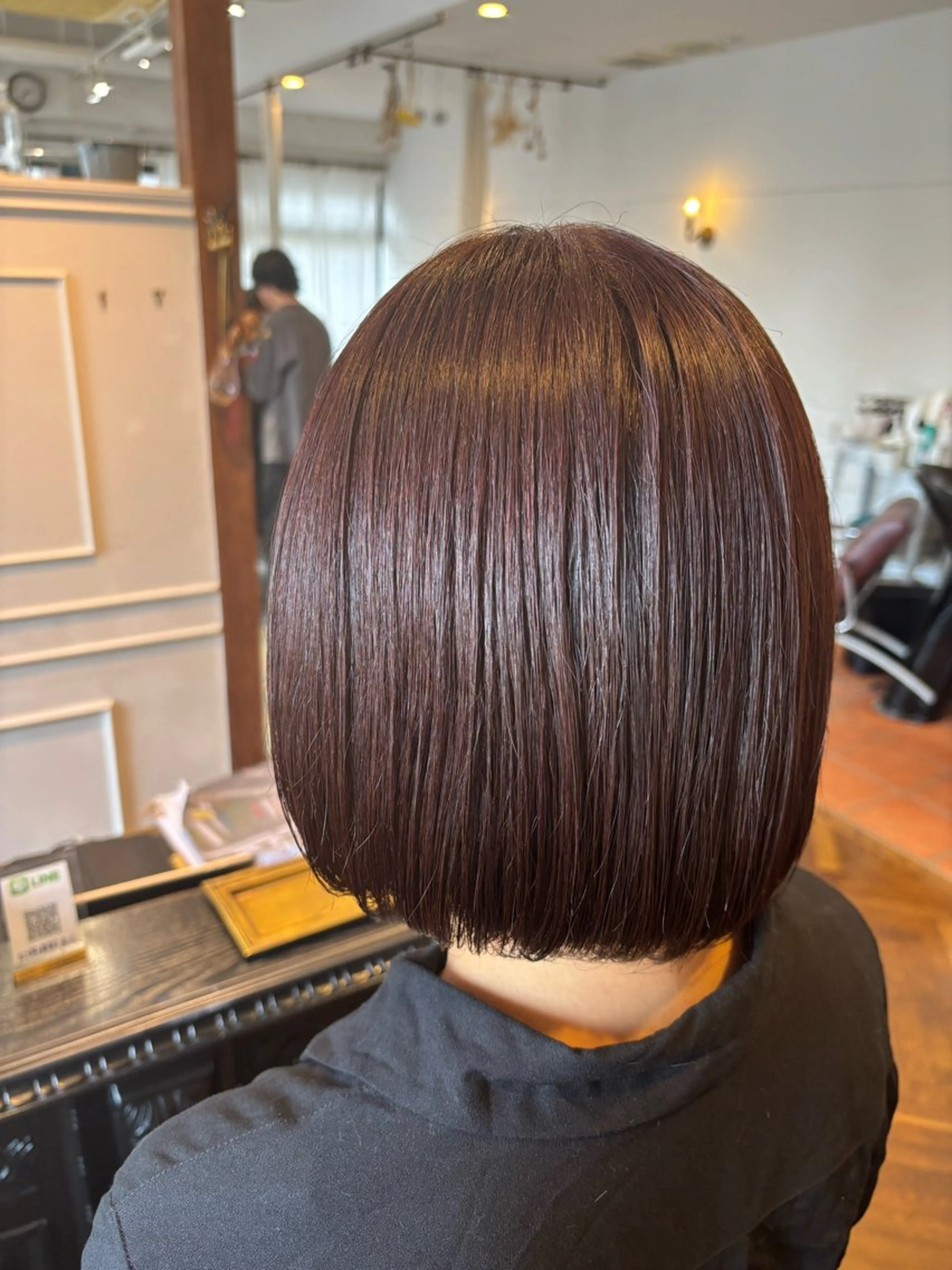 ショート ピンクブラウン トリコヘアサロン 新井千智のヘアスタイル