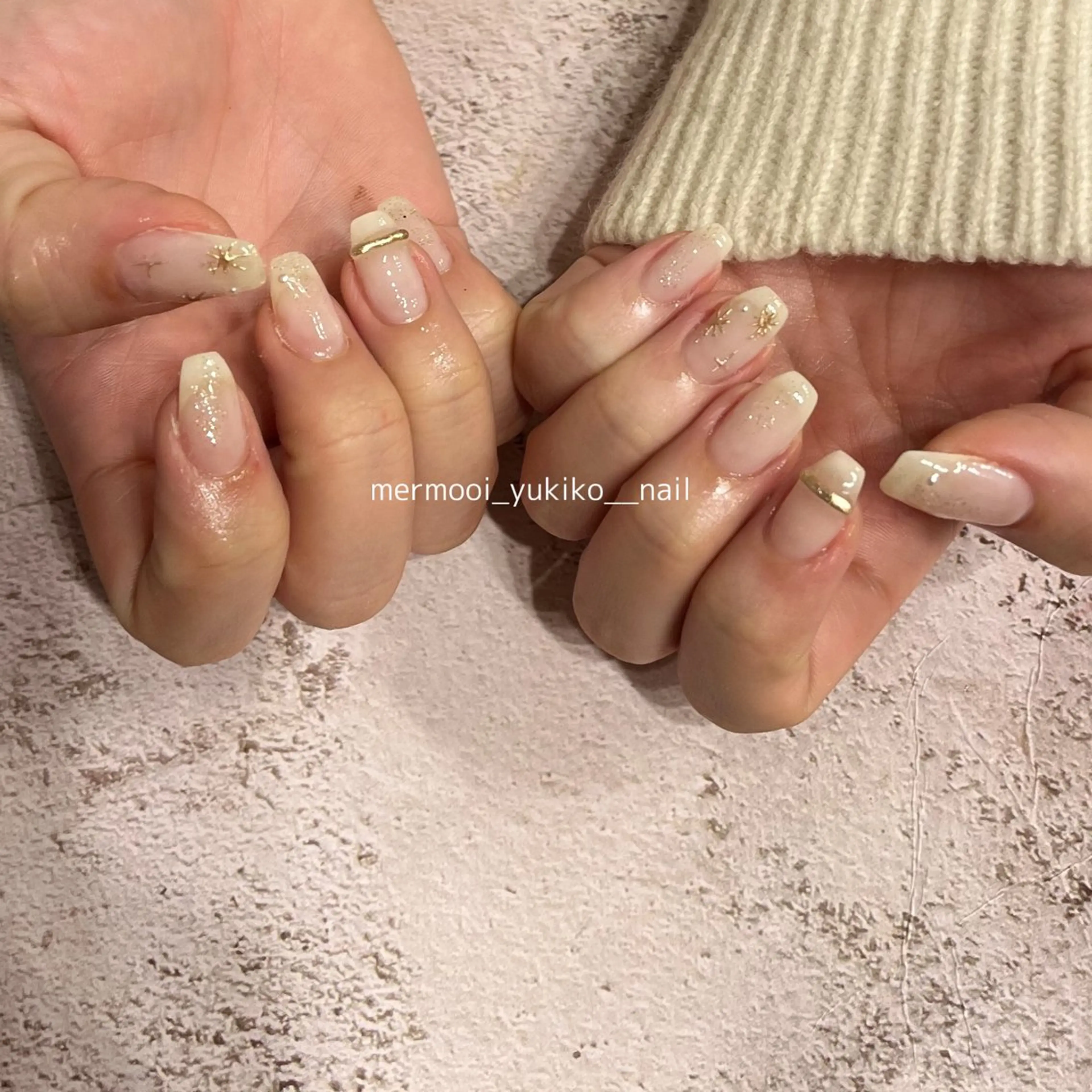 ネイル アートネイル クリアネイル ジェルネイル ゴールド 韓国ネイル ハンドネイル melumooi nailのネイルデザイン