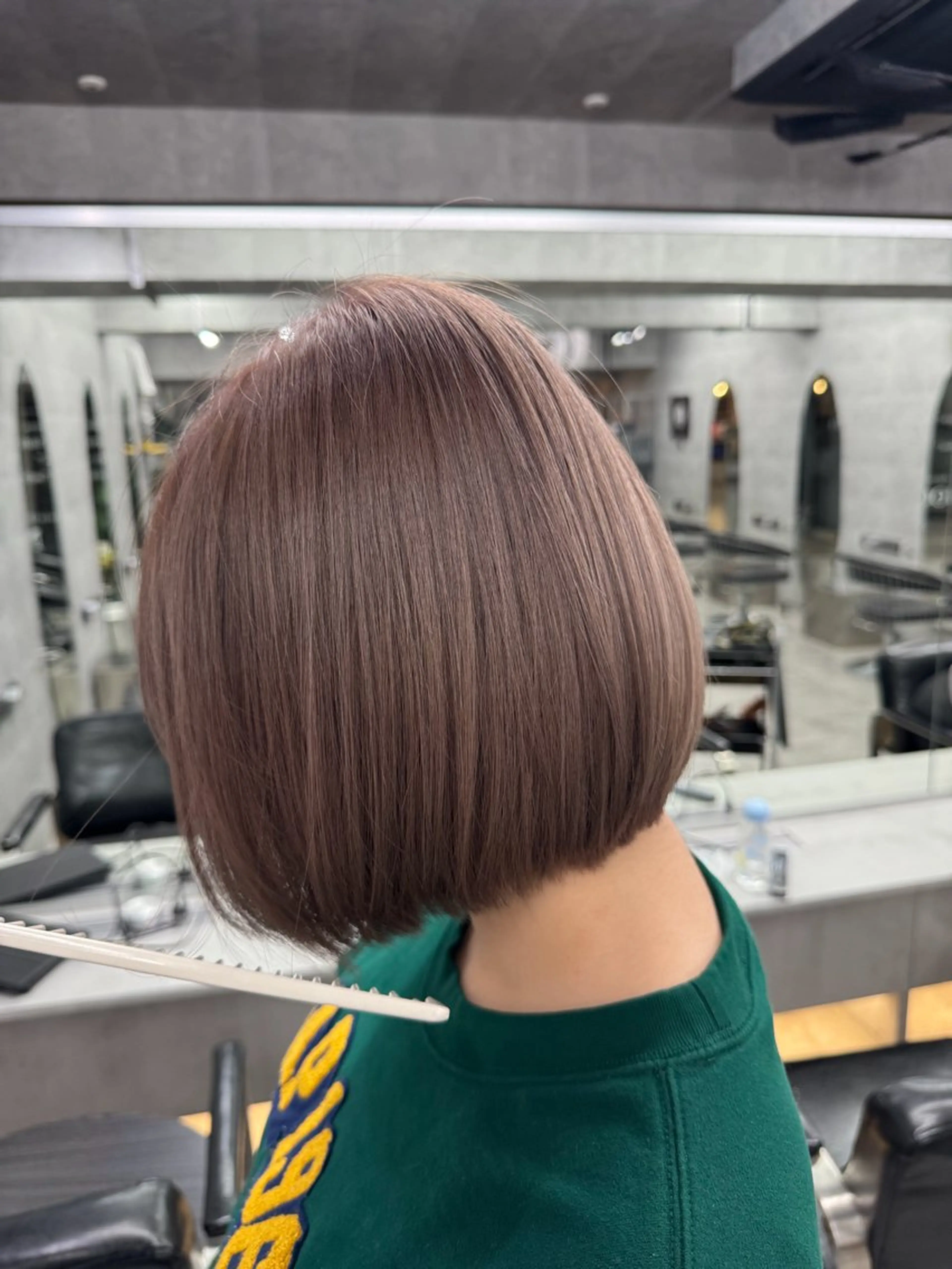 ショート カラー カット ヘアカラー トリートメント You/透明感カラー レイヤーカット/ボブのヘアスタイル