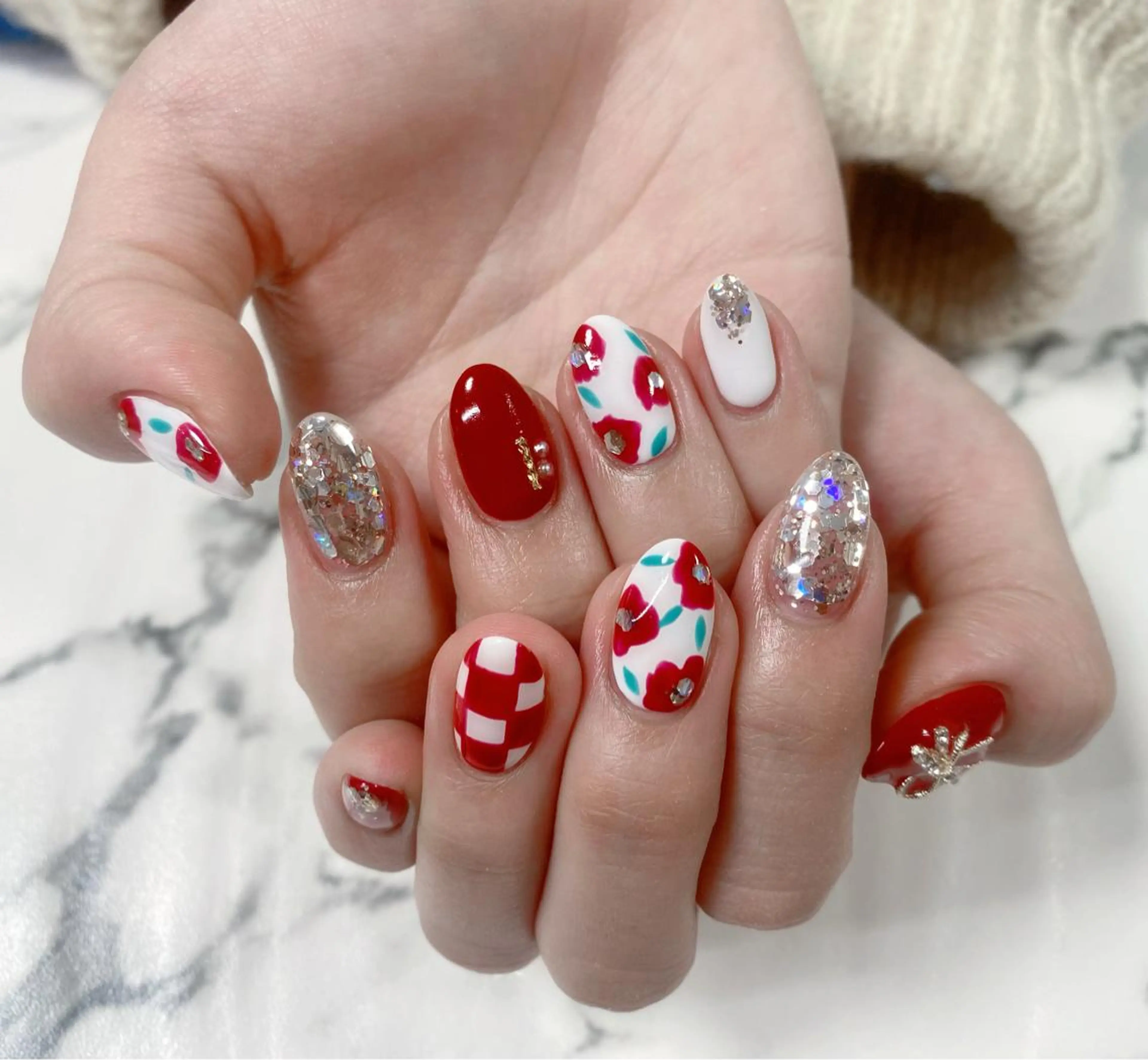 ロング カラー ネイル 成人式 Q Free nailsのネイルデザイン