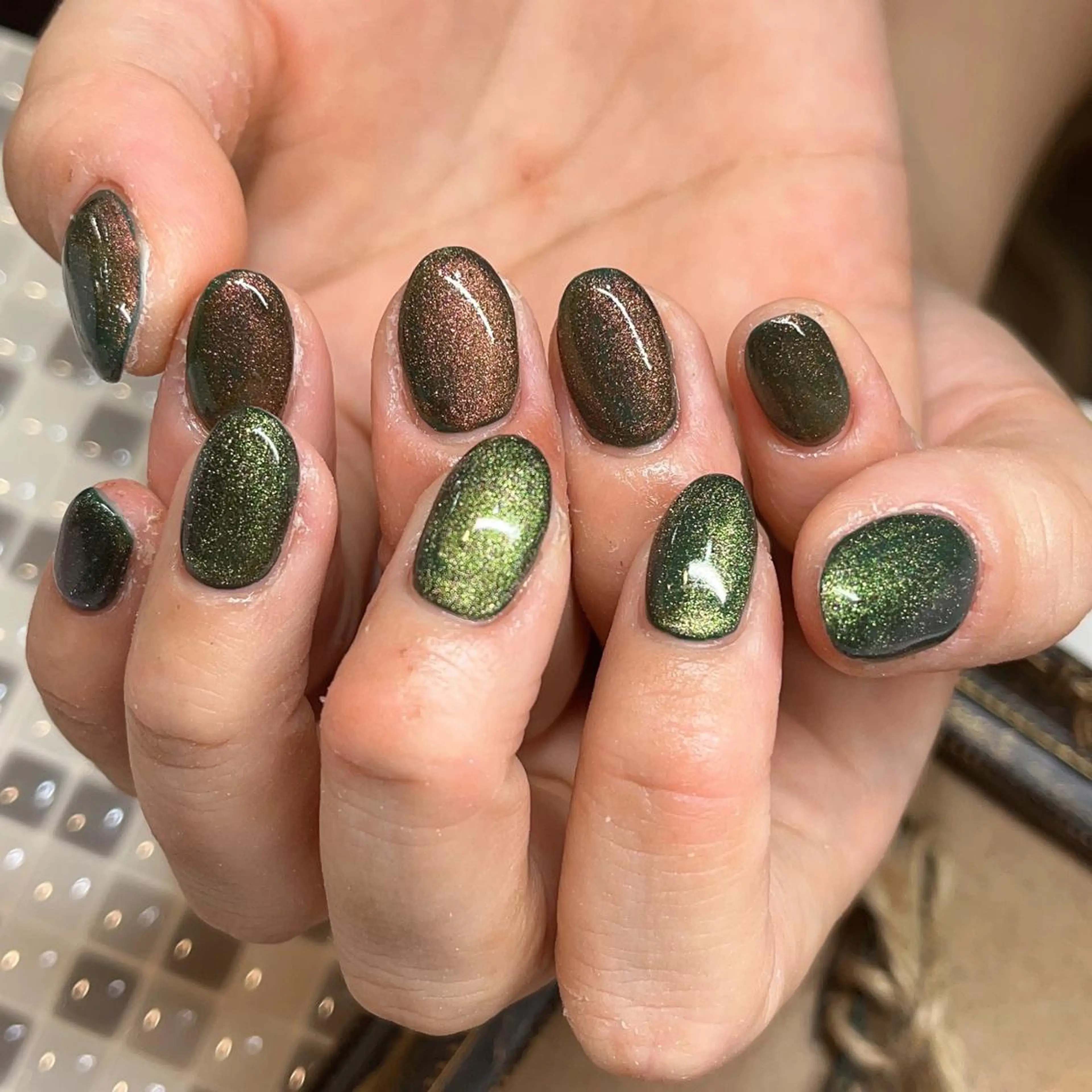 ネイル マグネットネイル nailist yuiのネイルデザイン