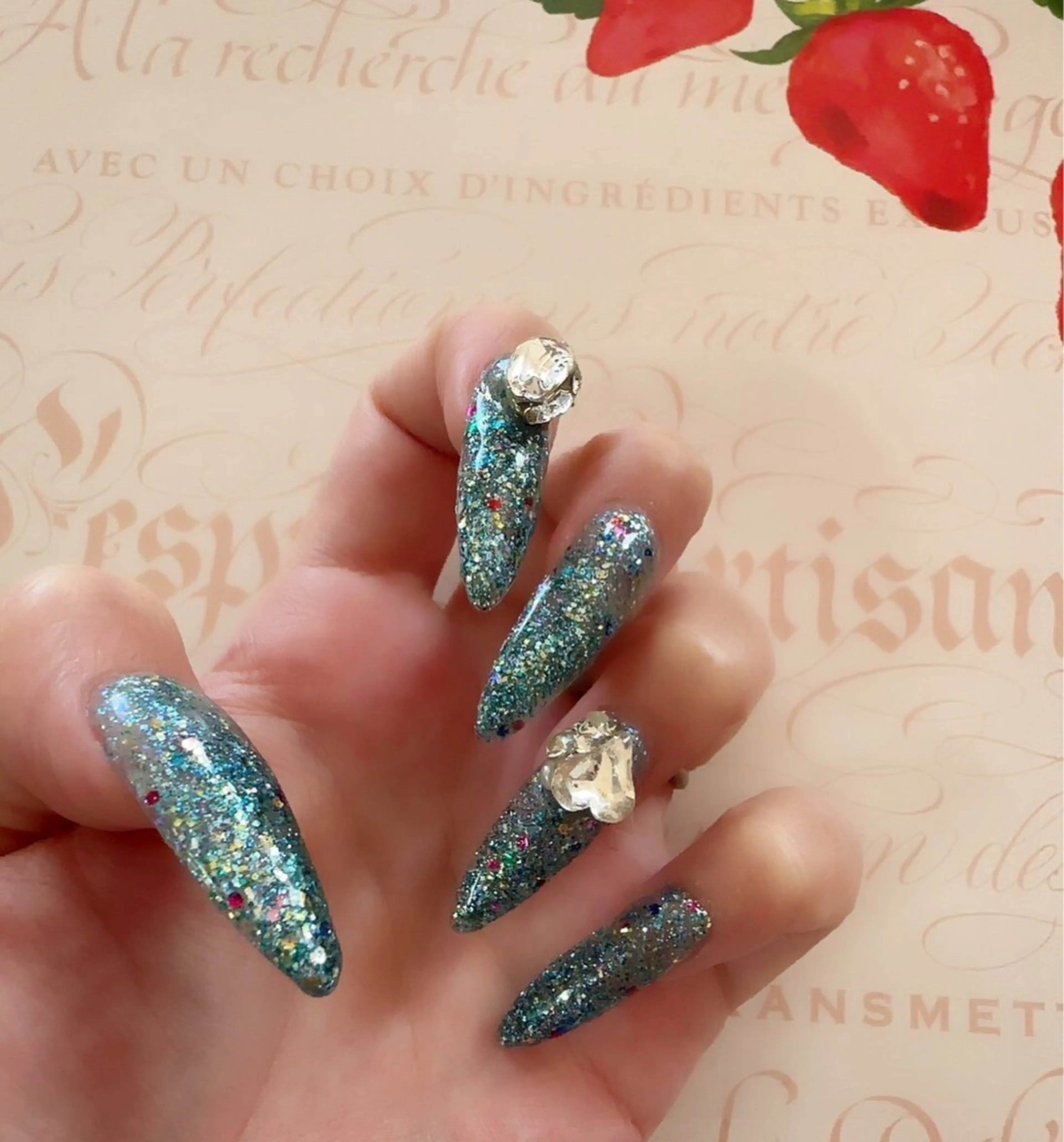 ネイル ラメ(グリッター) GＬA D所属・ＧＬAD グラットのネイルデザイン