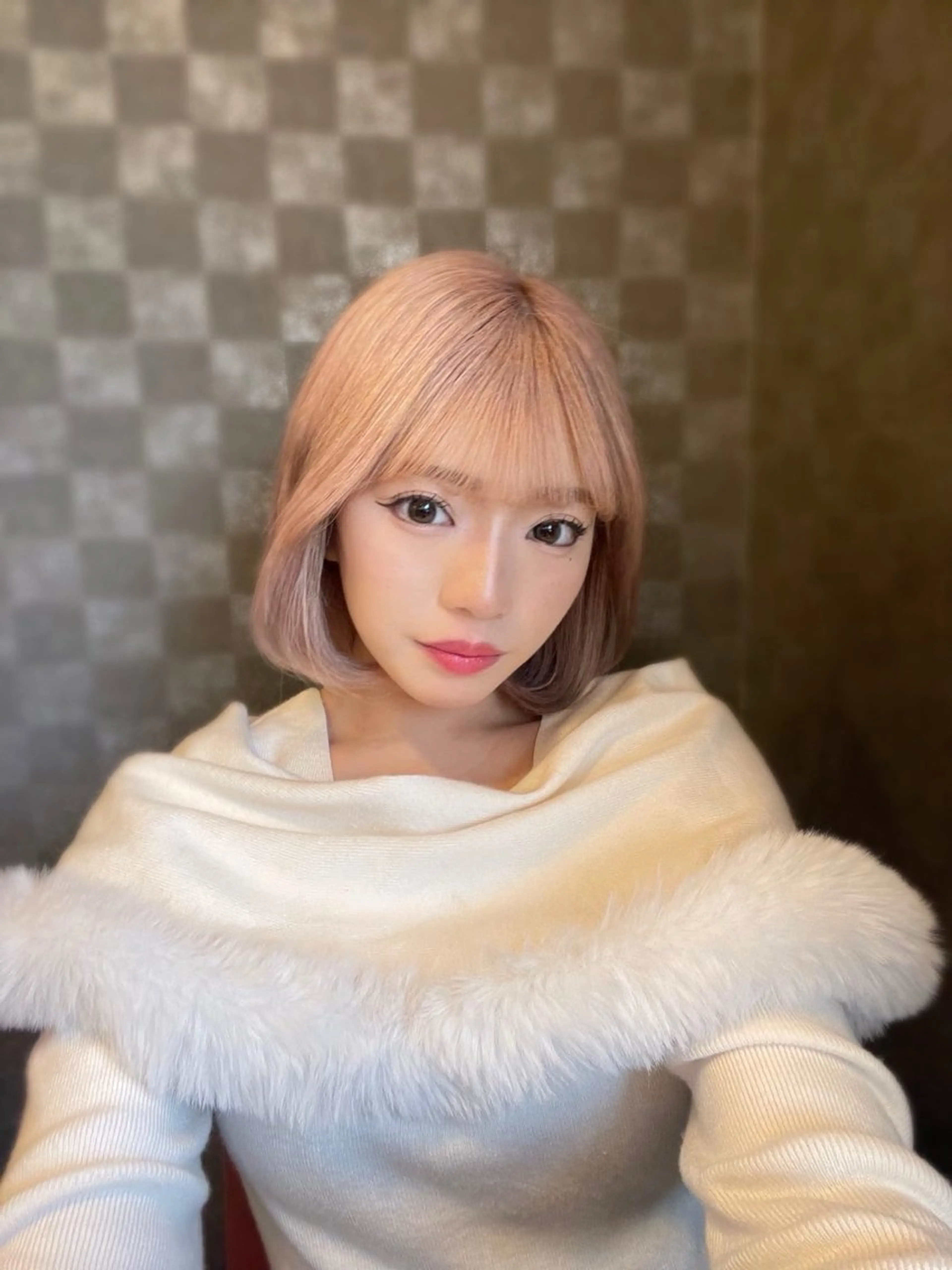 ショート カラー ブリーチ ピンクカラー ヘアカラー トリートメント 韓国ヘア🇰🇷 RYOTAのヘアスタイル