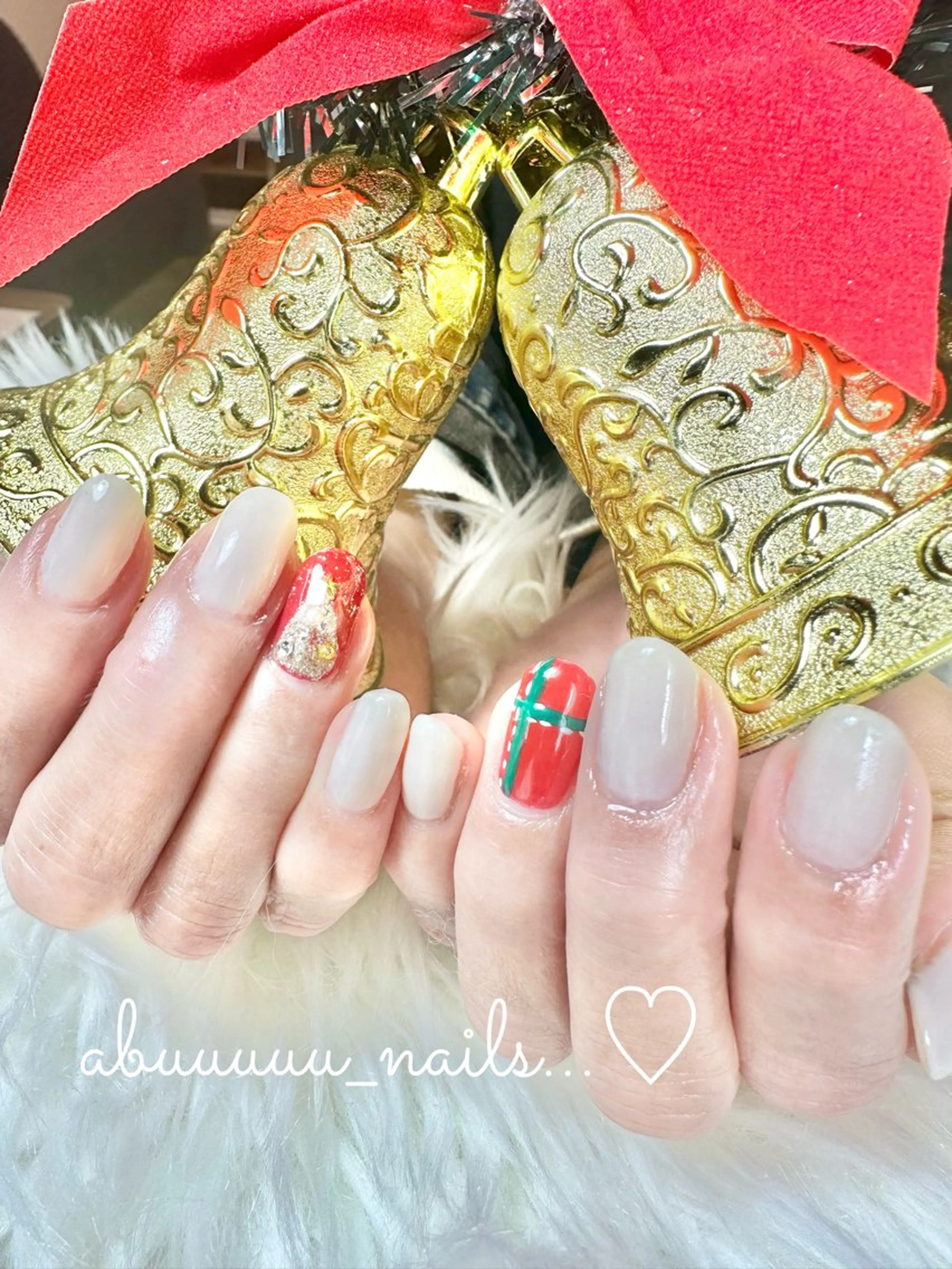ネイル リボン 冬ネイル クリスマス abuuuuu nailsのネイルデザイン