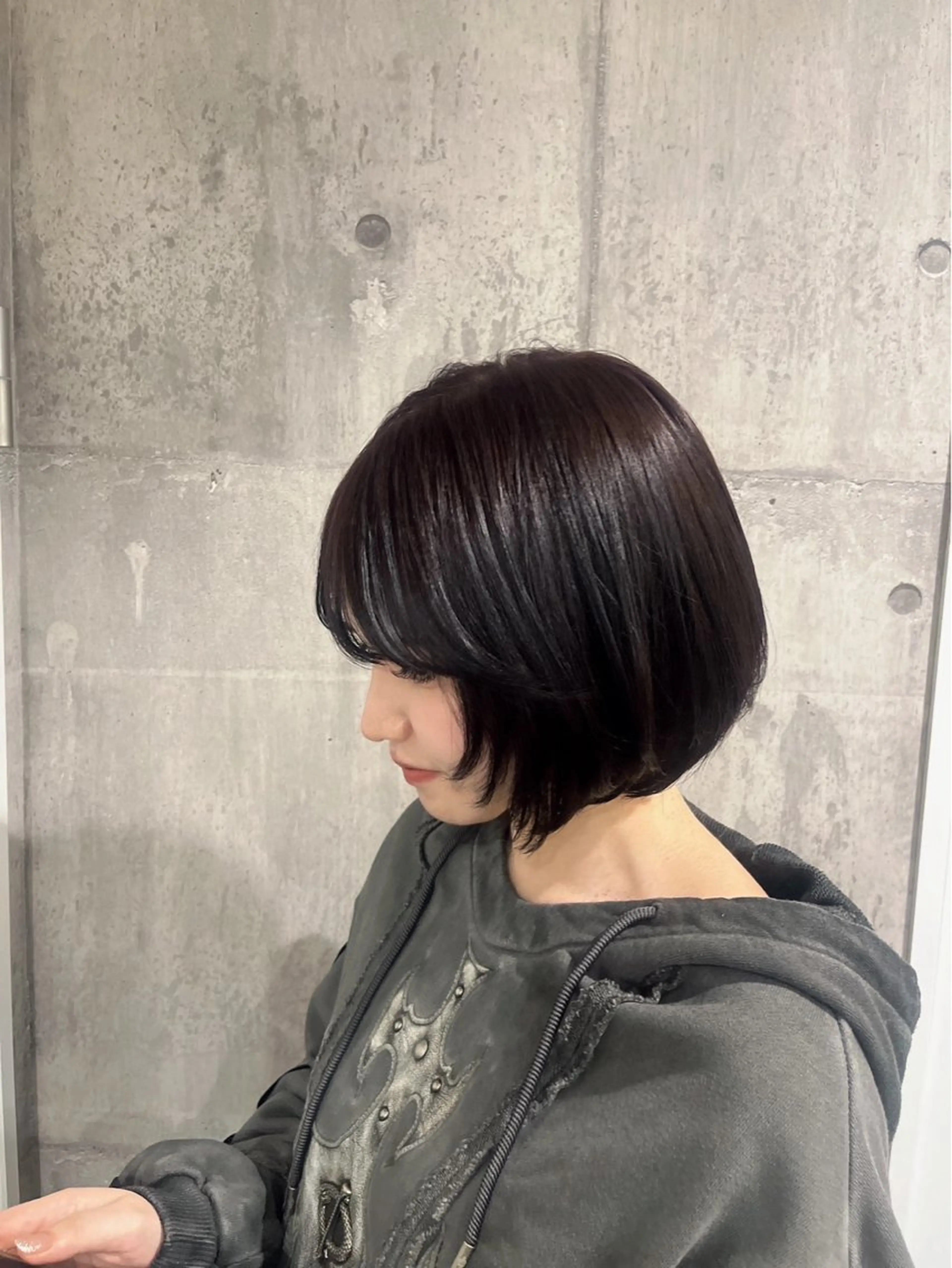 ミディアム ボブ 顔周りカット Lucas髪質改善 natsukiのヘアスタイル