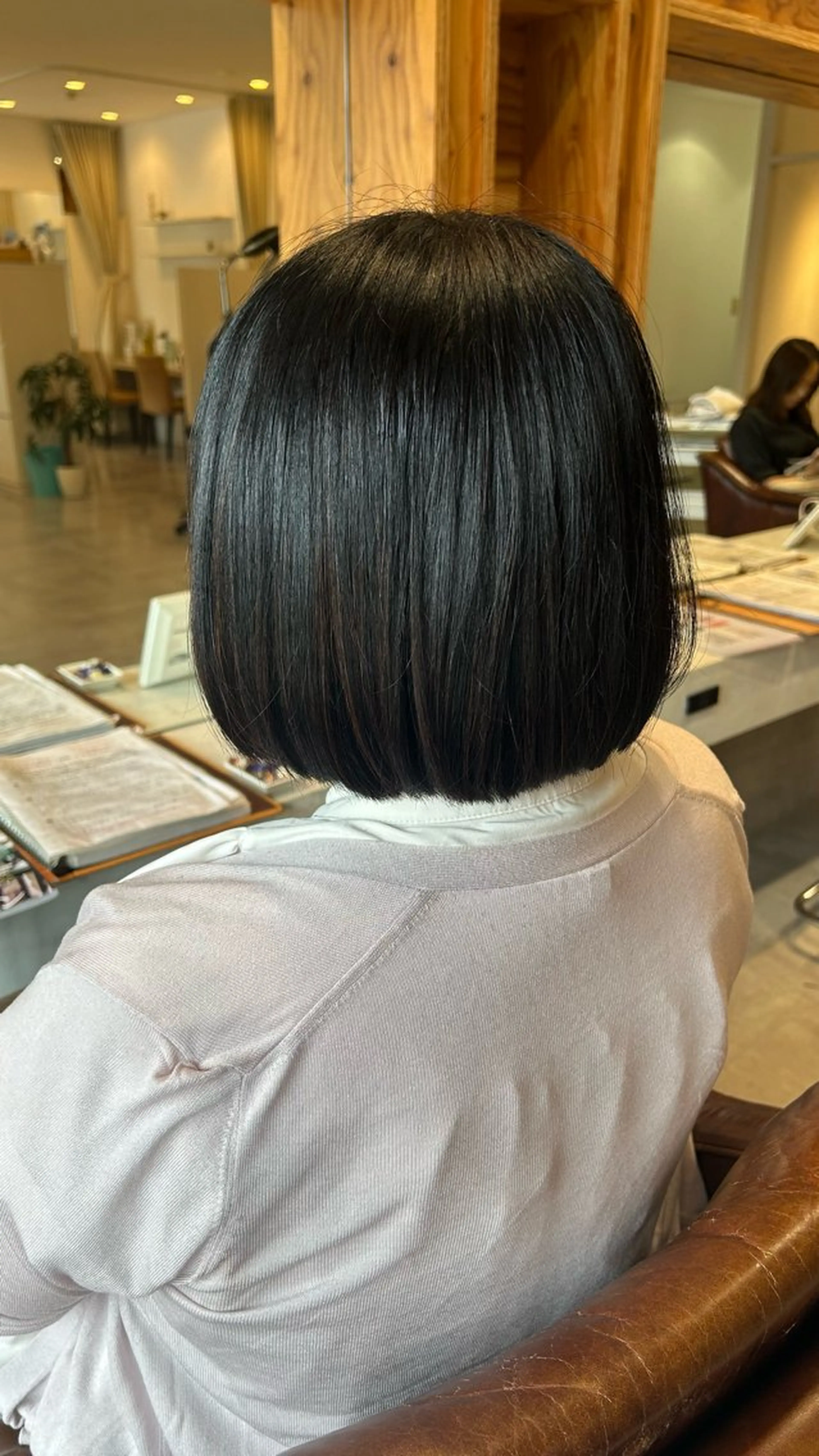ショート ボブ adorable 樋口円のヘアスタイル