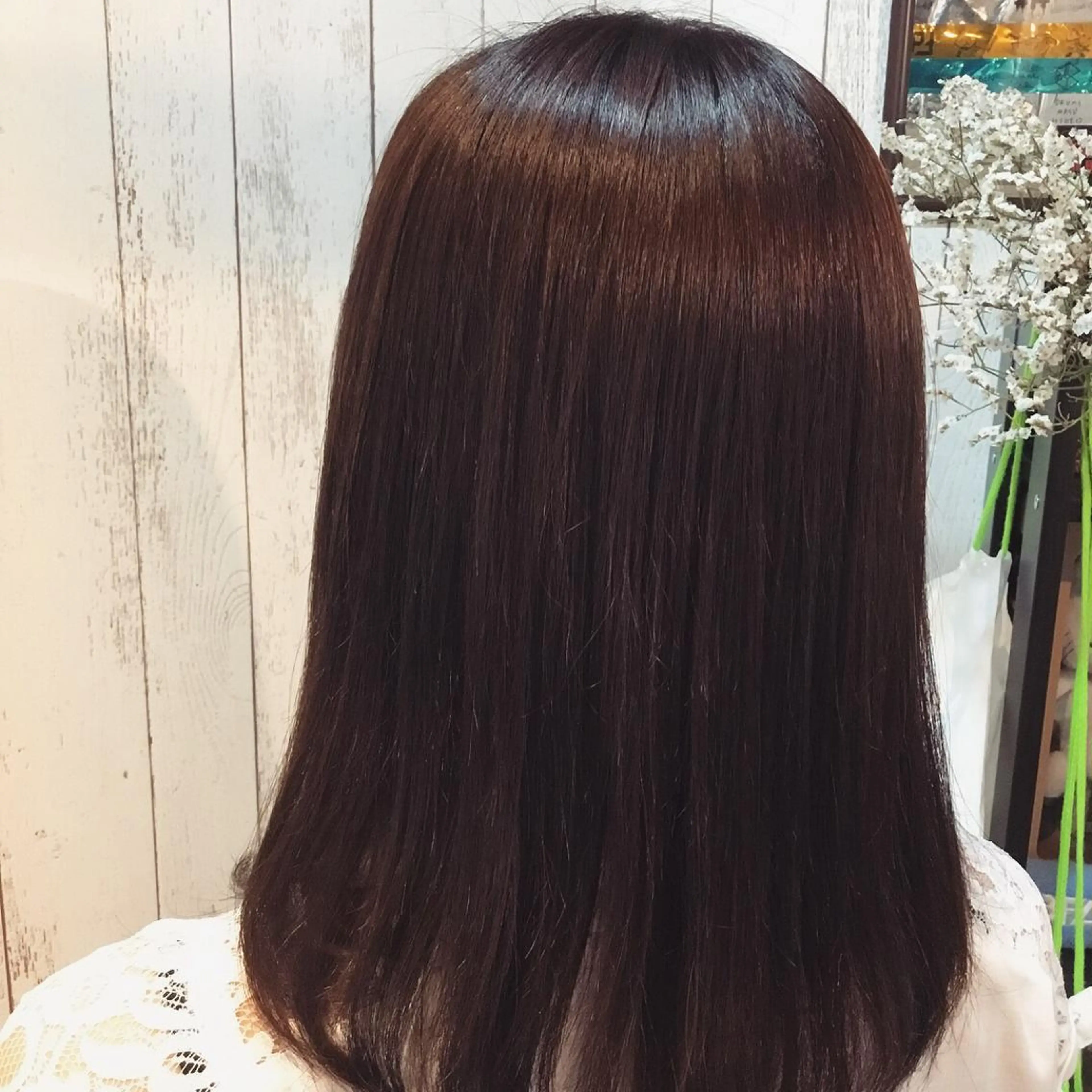 ミディアム カラー embrace エンブレイスのヘアスタイル